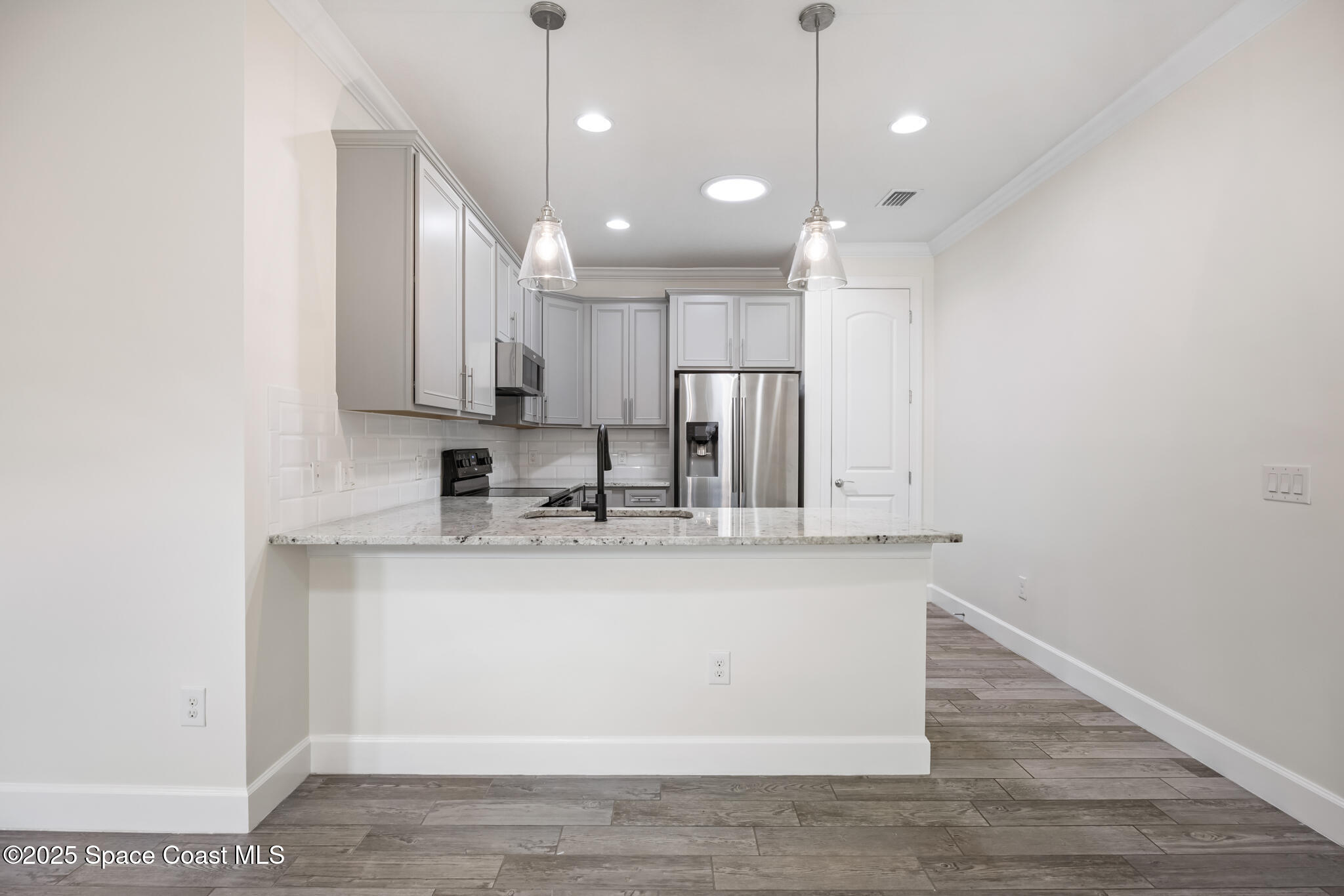 4487 Beauty Leaf Circle