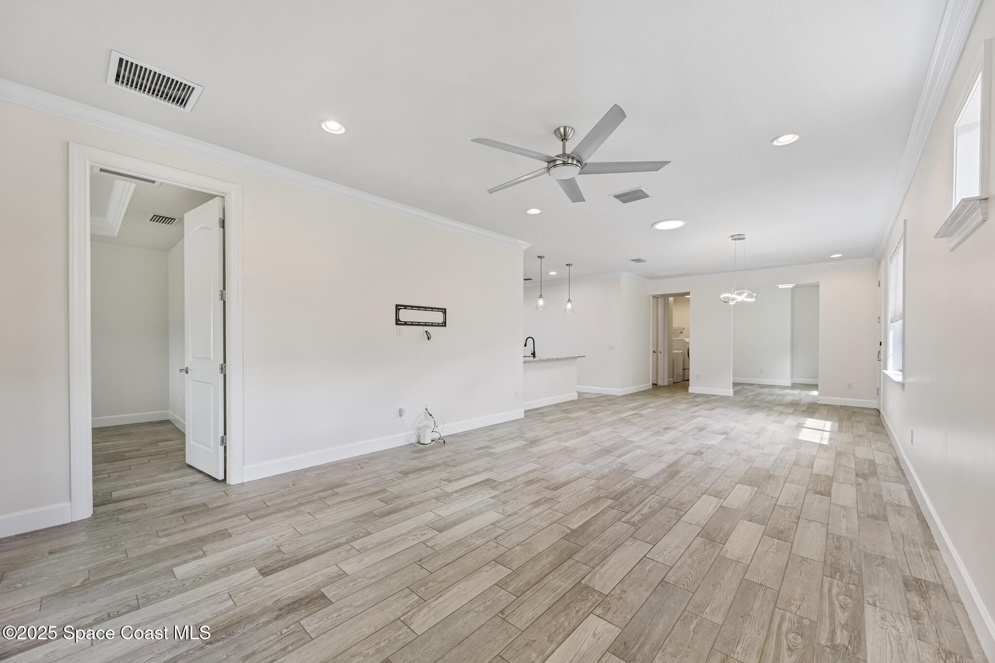 4487 Beauty Leaf Circle