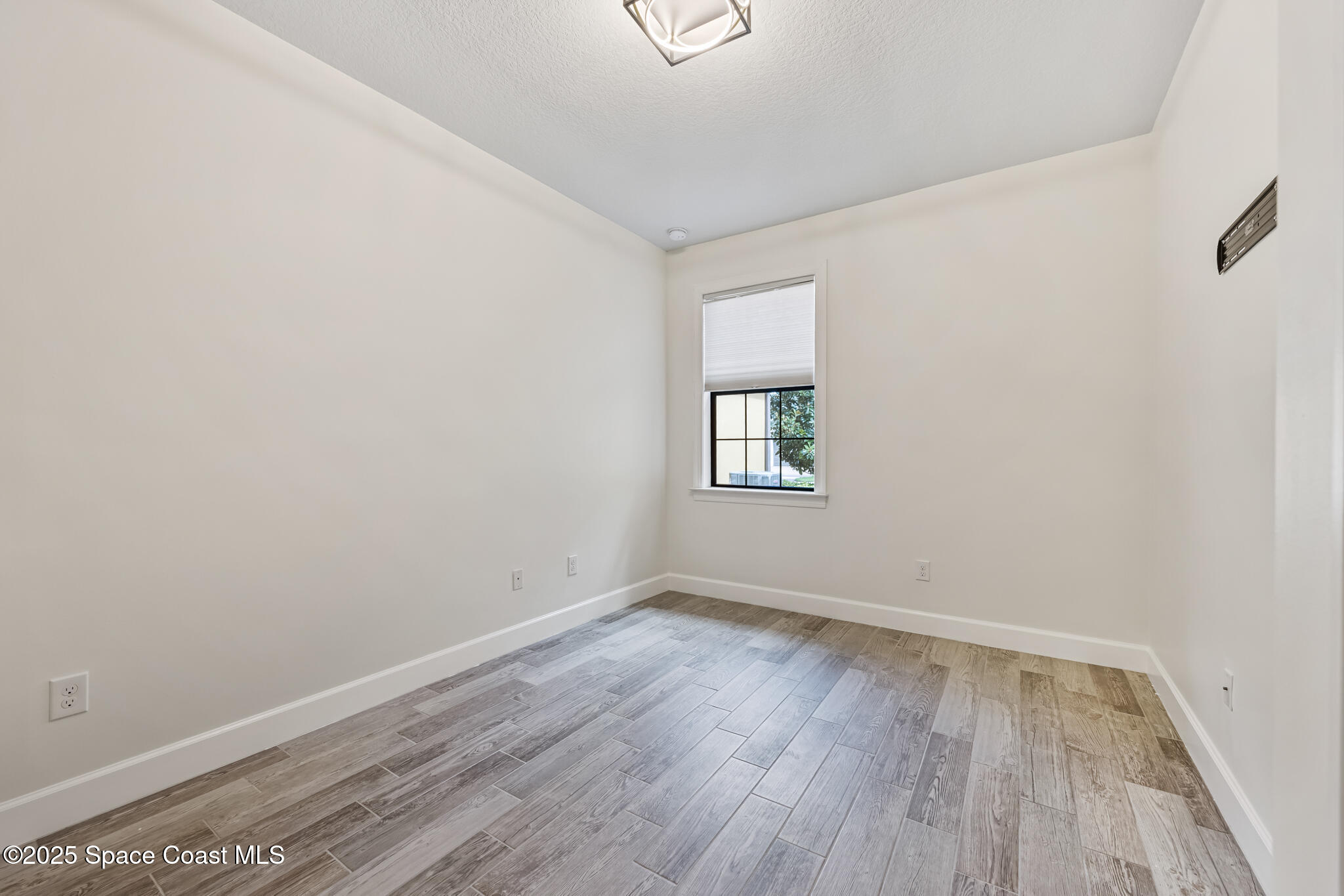 4487 Beauty Leaf Circle