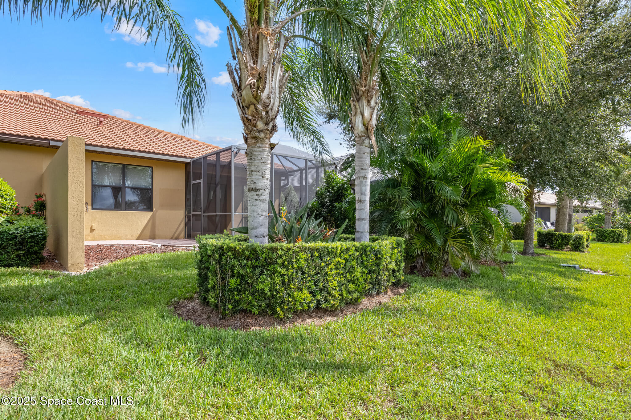 4487 Beauty Leaf Circle