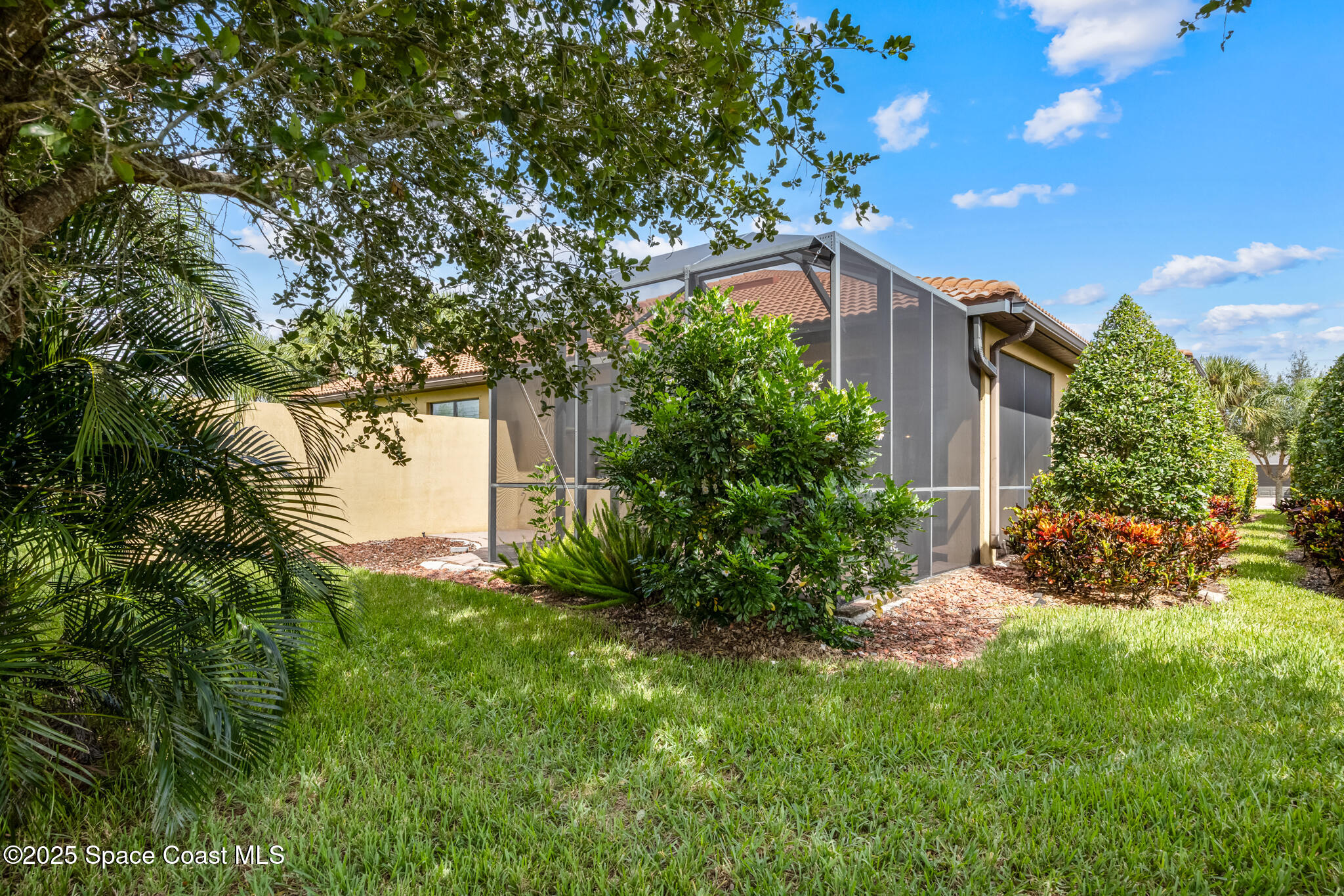 4487 Beauty Leaf Circle