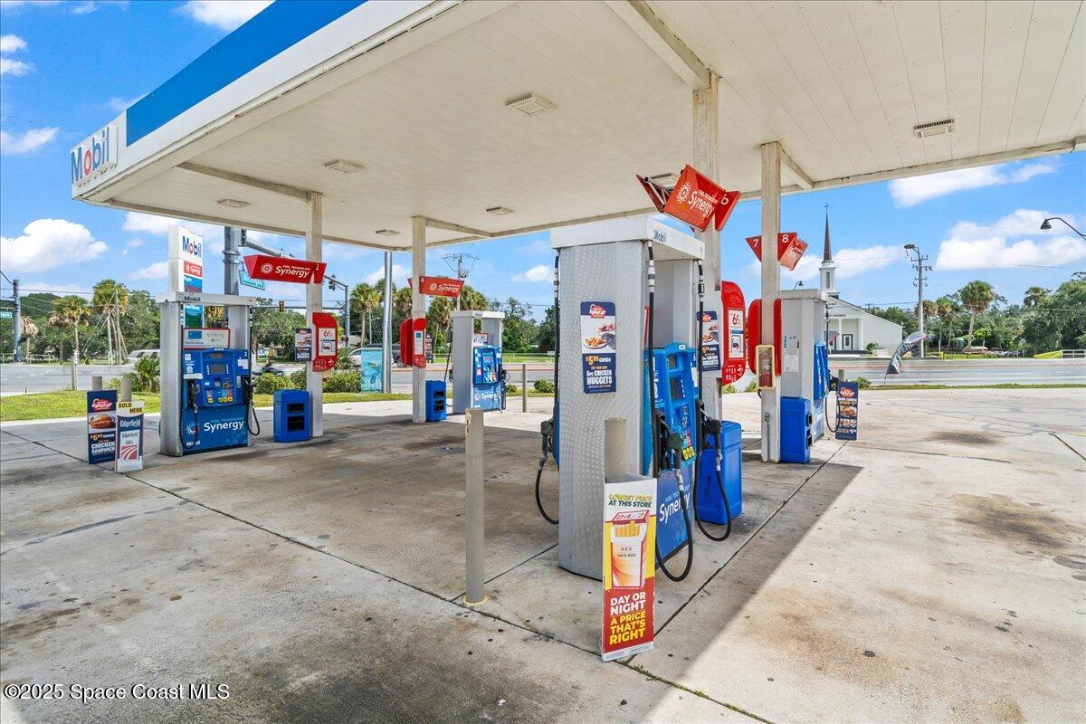 2009 N Cocoa Boulevard