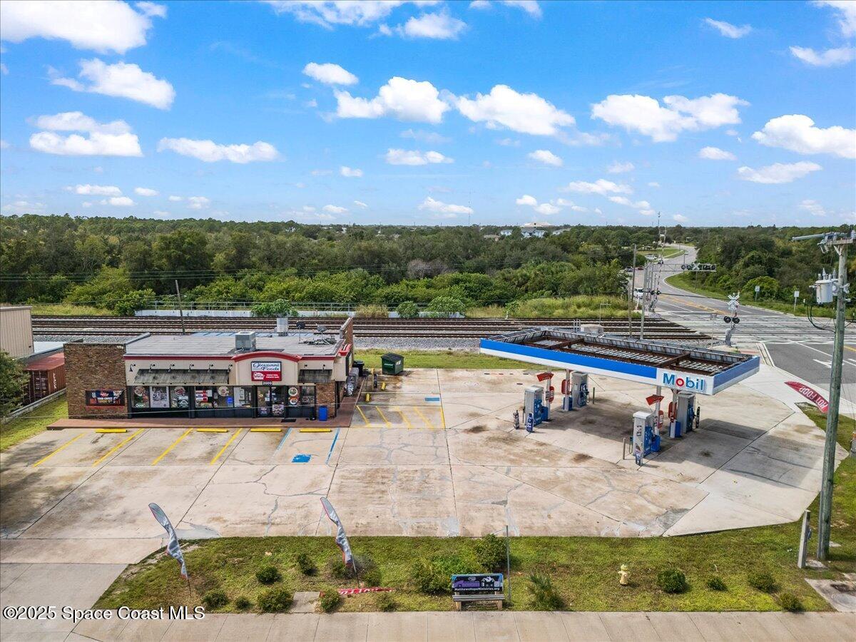 2009 N Cocoa Boulevard