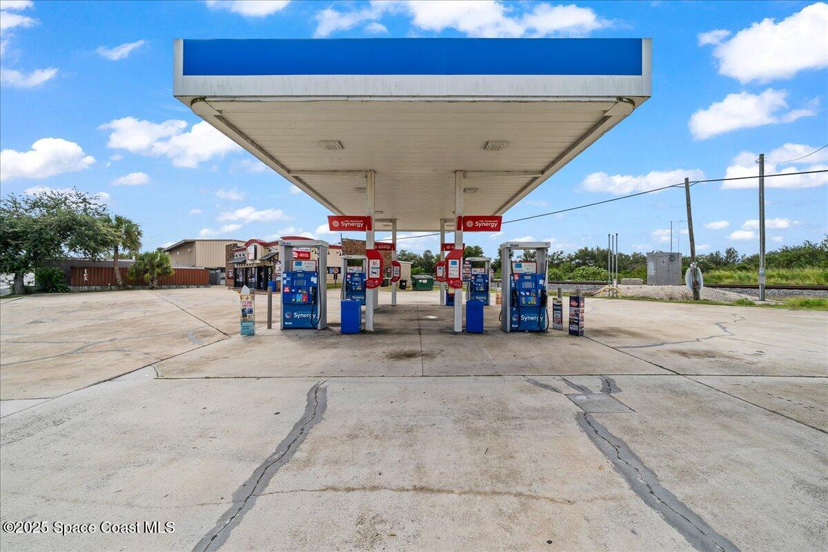 2009 N Cocoa Boulevard