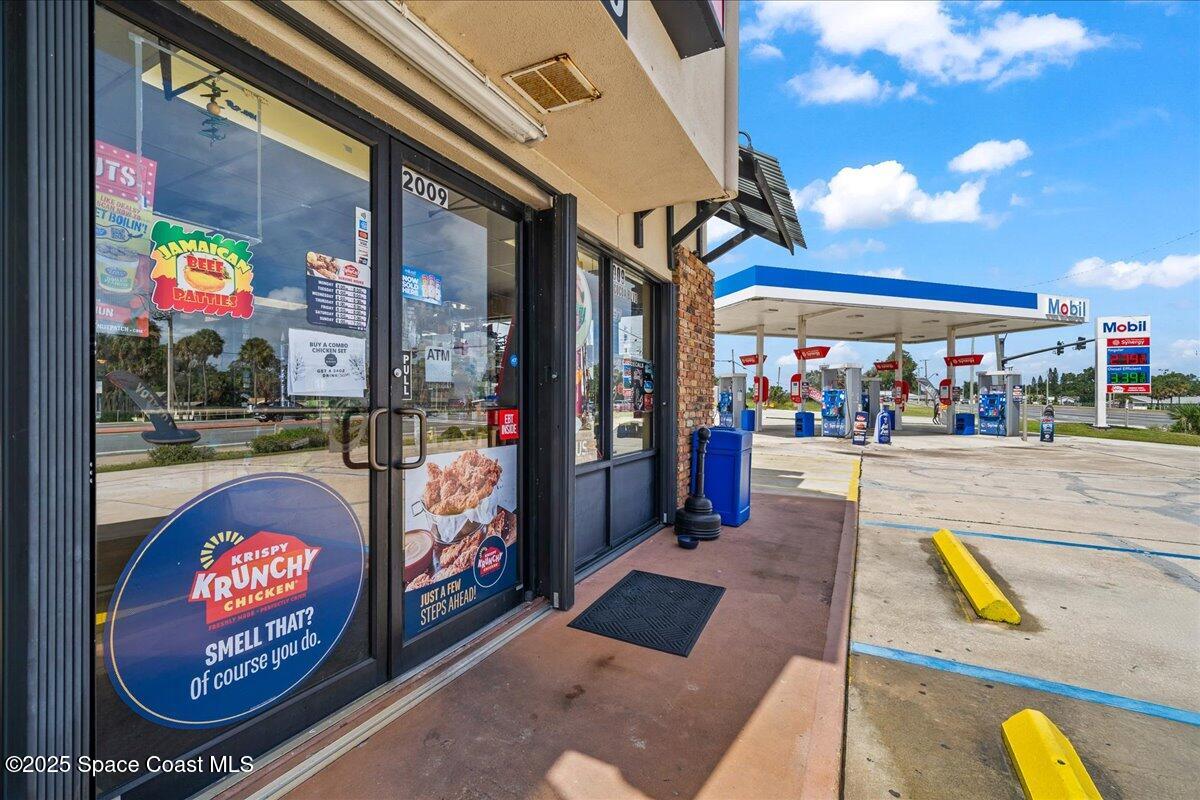 2009 N Cocoa Boulevard