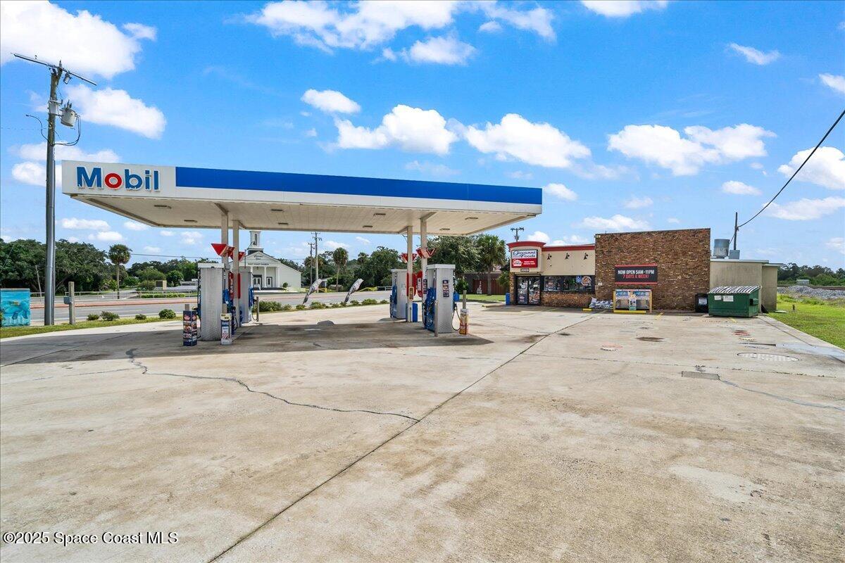 2009 N Cocoa Boulevard