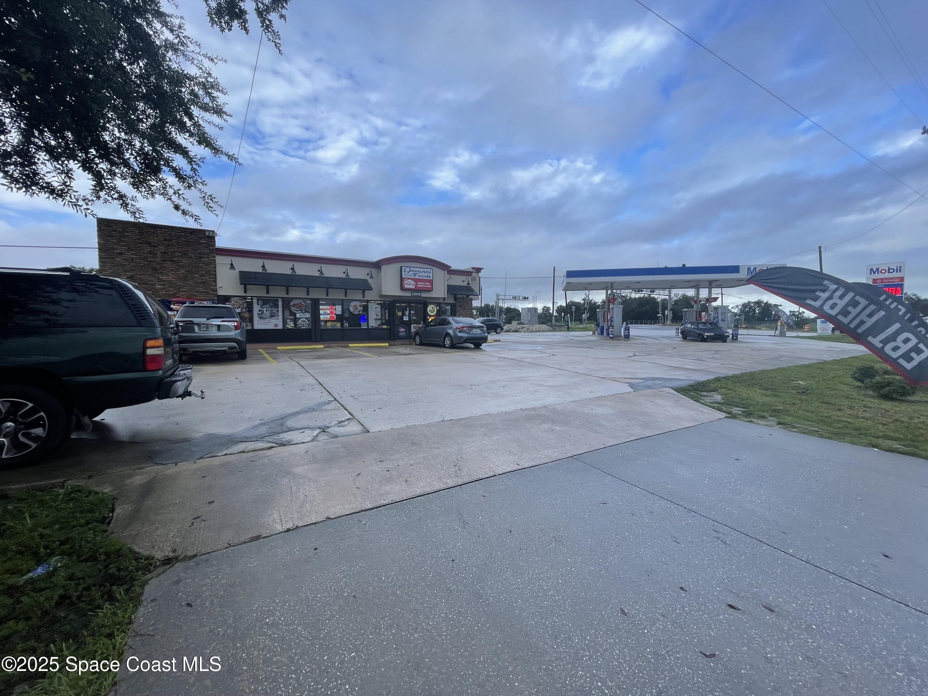 2009 N Cocoa Boulevard
