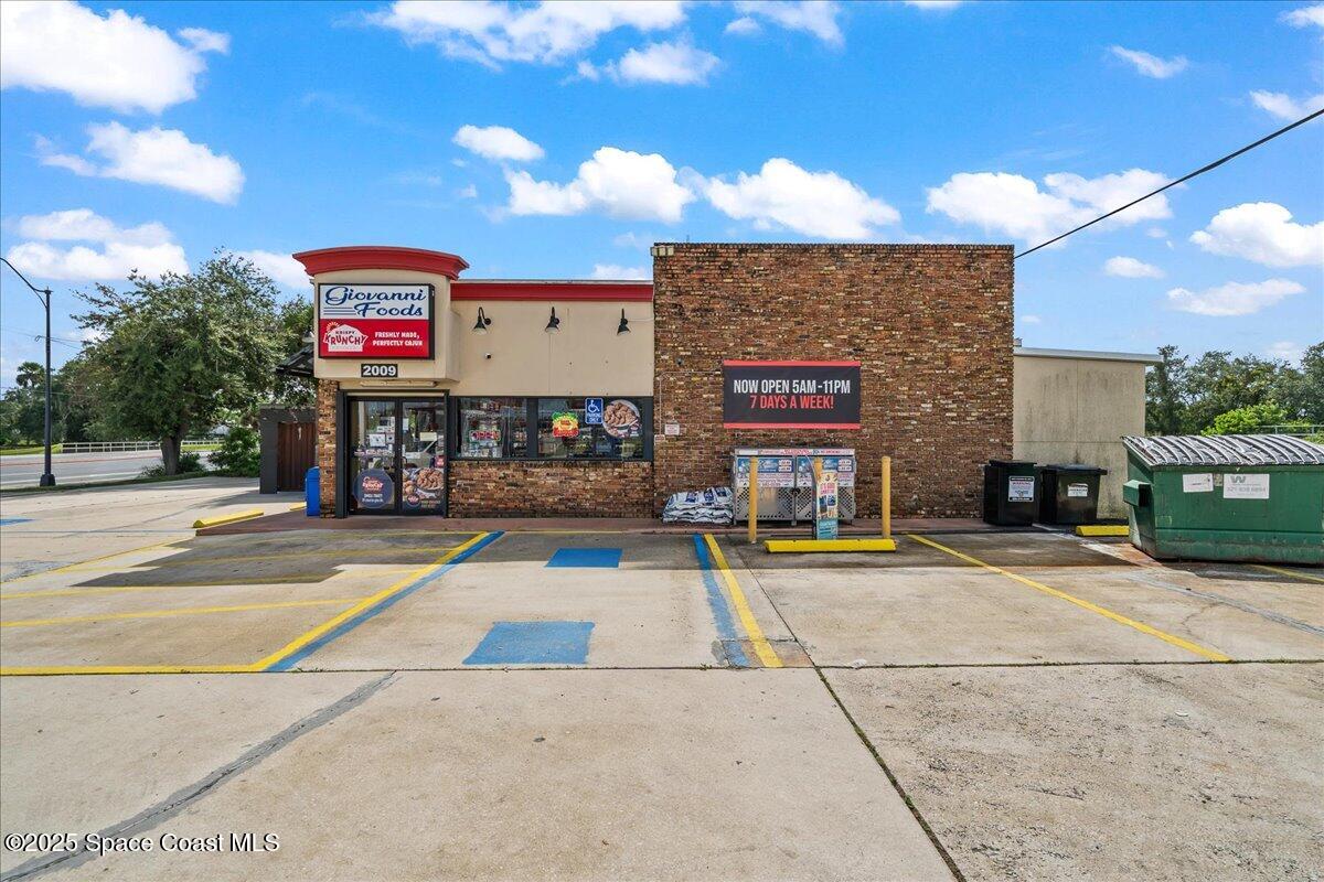 2009 N Cocoa Boulevard