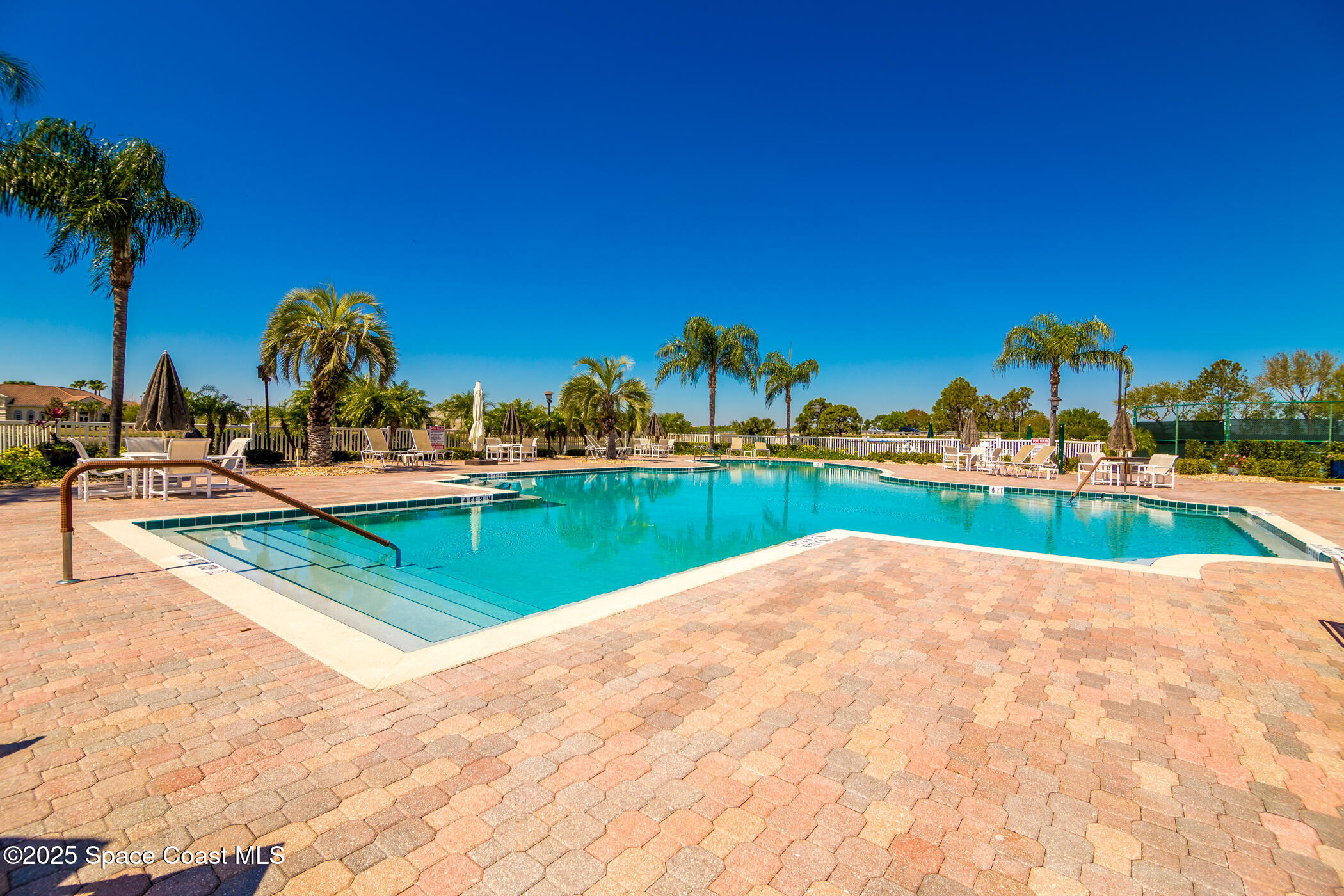 1422 Keys Gate Drive