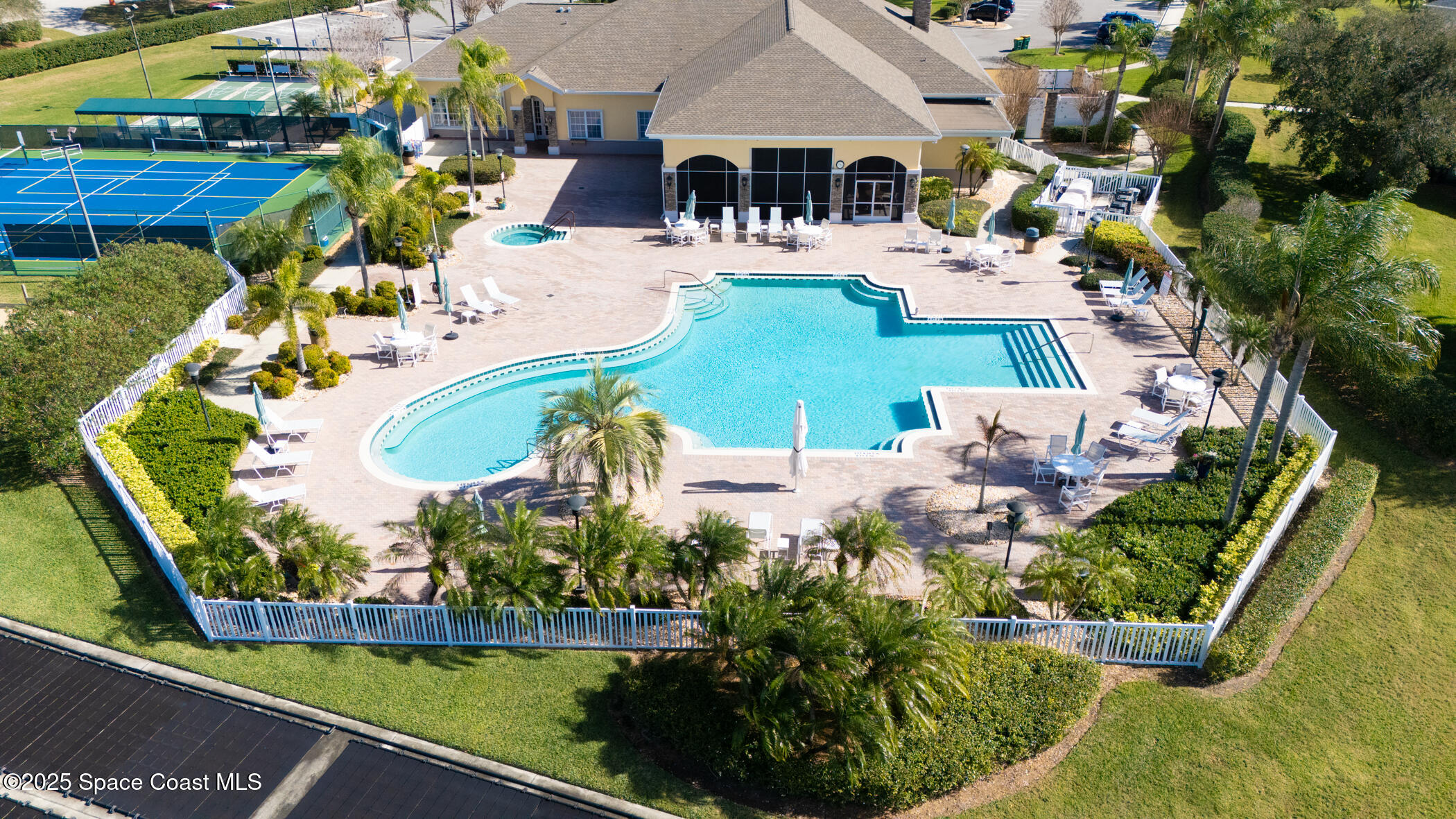 1422 Keys Gate Drive