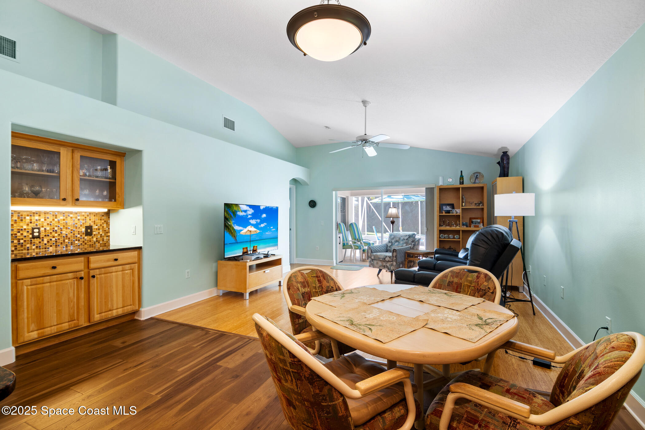 1422 Keys Gate Drive
