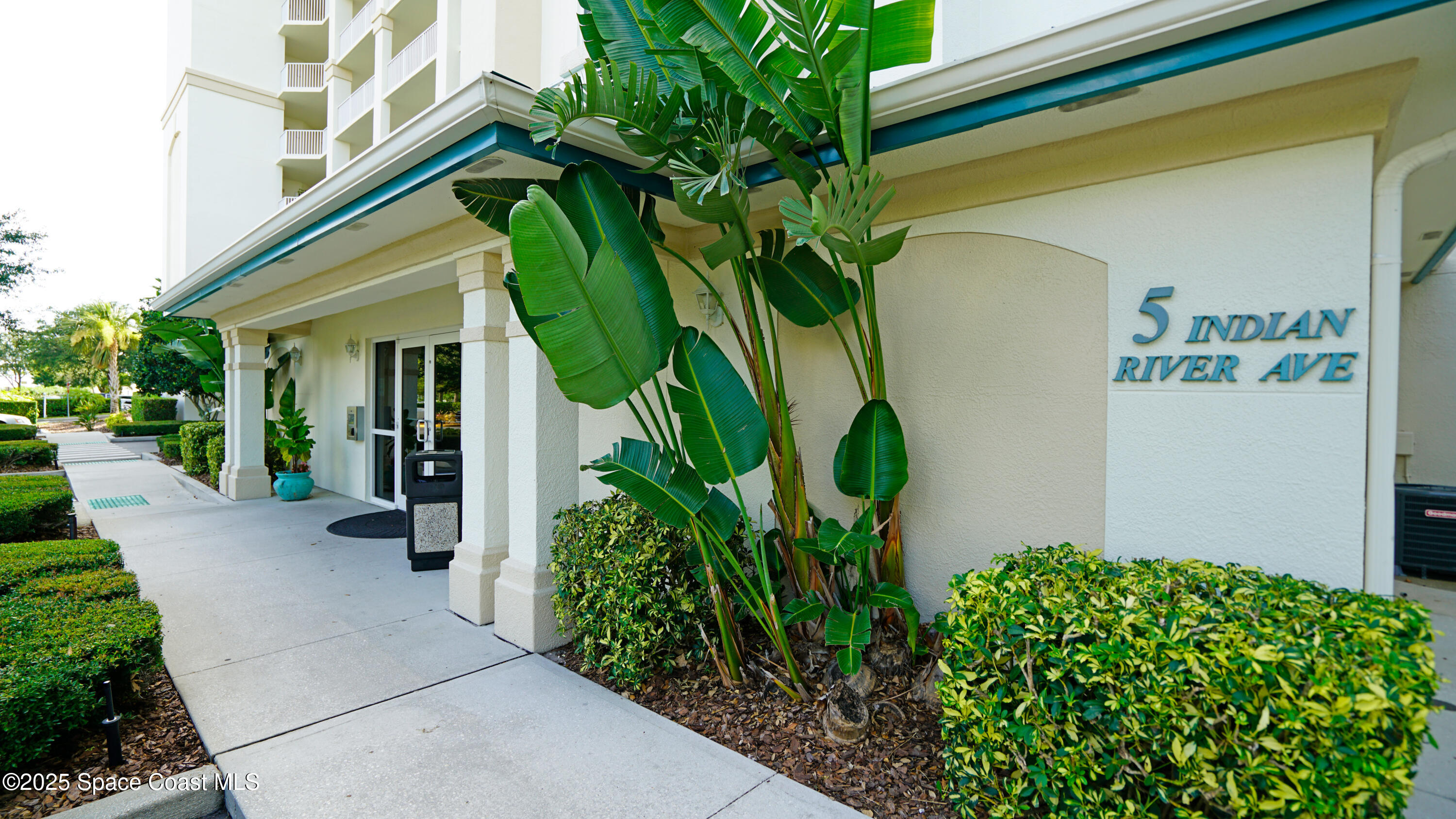 5 Indian River Avenue, 1204