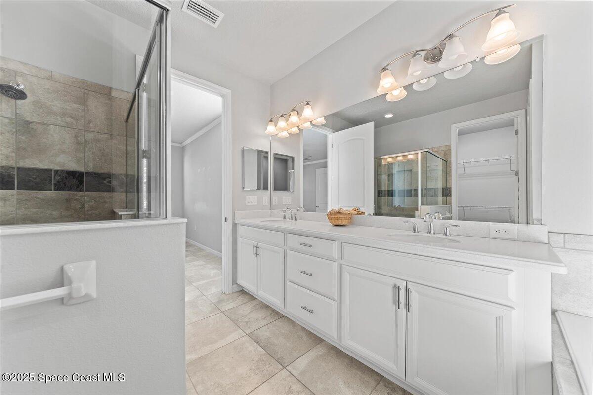 7823 Loren Cove Drive