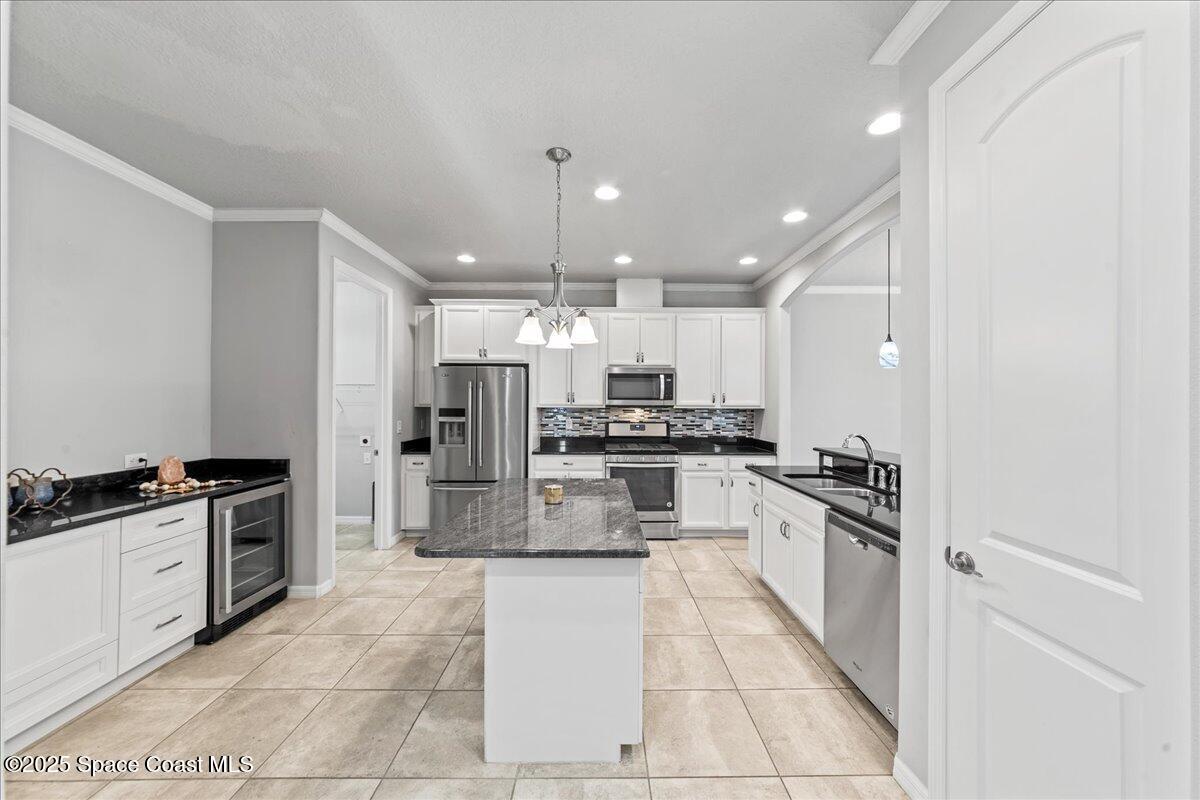 7823 Loren Cove Drive