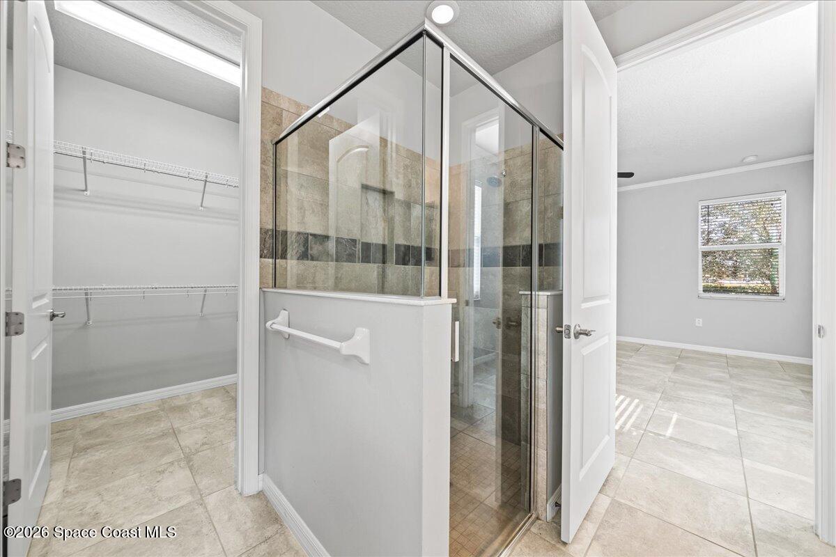 7823 Loren Cove Drive