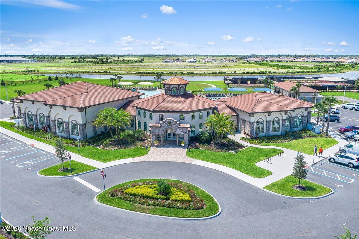 7823 Loren Cove Drive