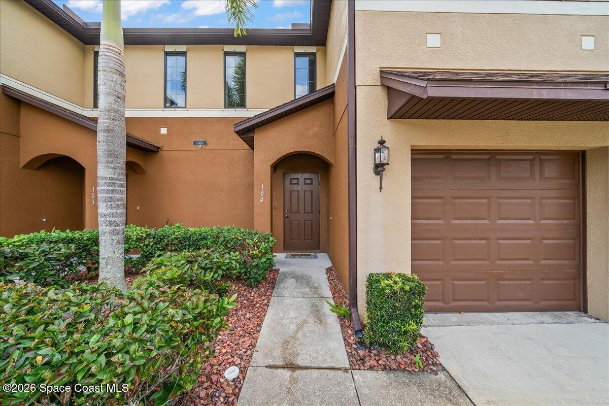 1410 Lara Circle 104