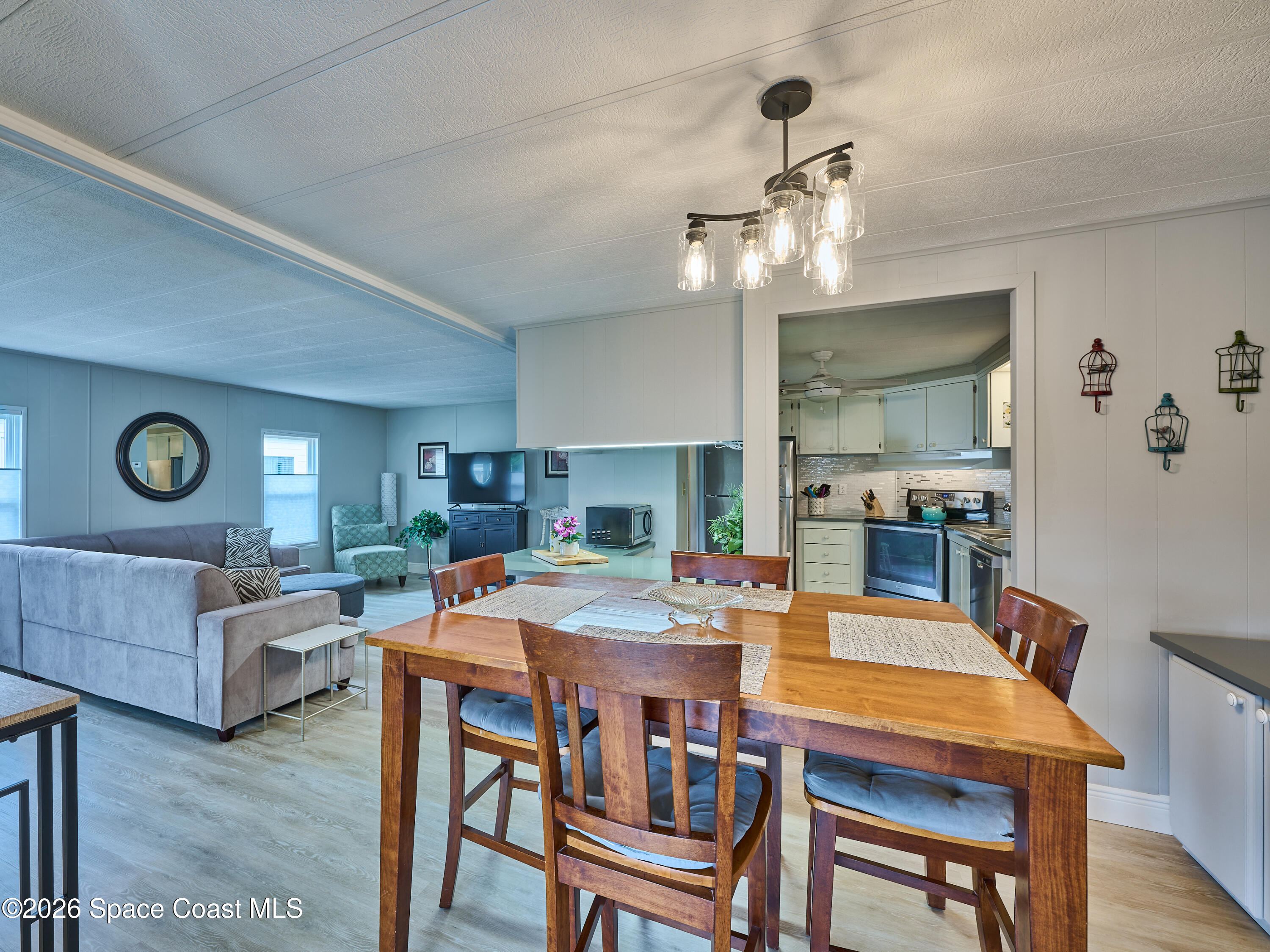 1228 Gardenia Drive