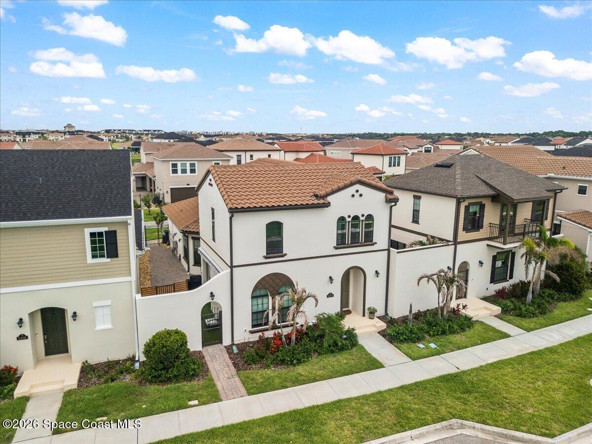 8476 Lyside Drive