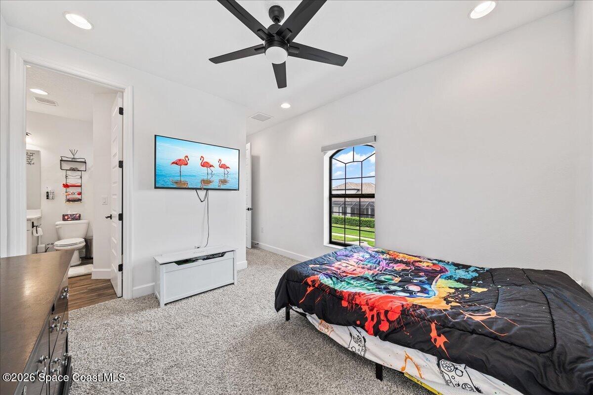 8476 Lyside Drive