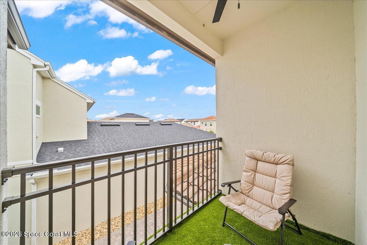 8476 Lyside Drive