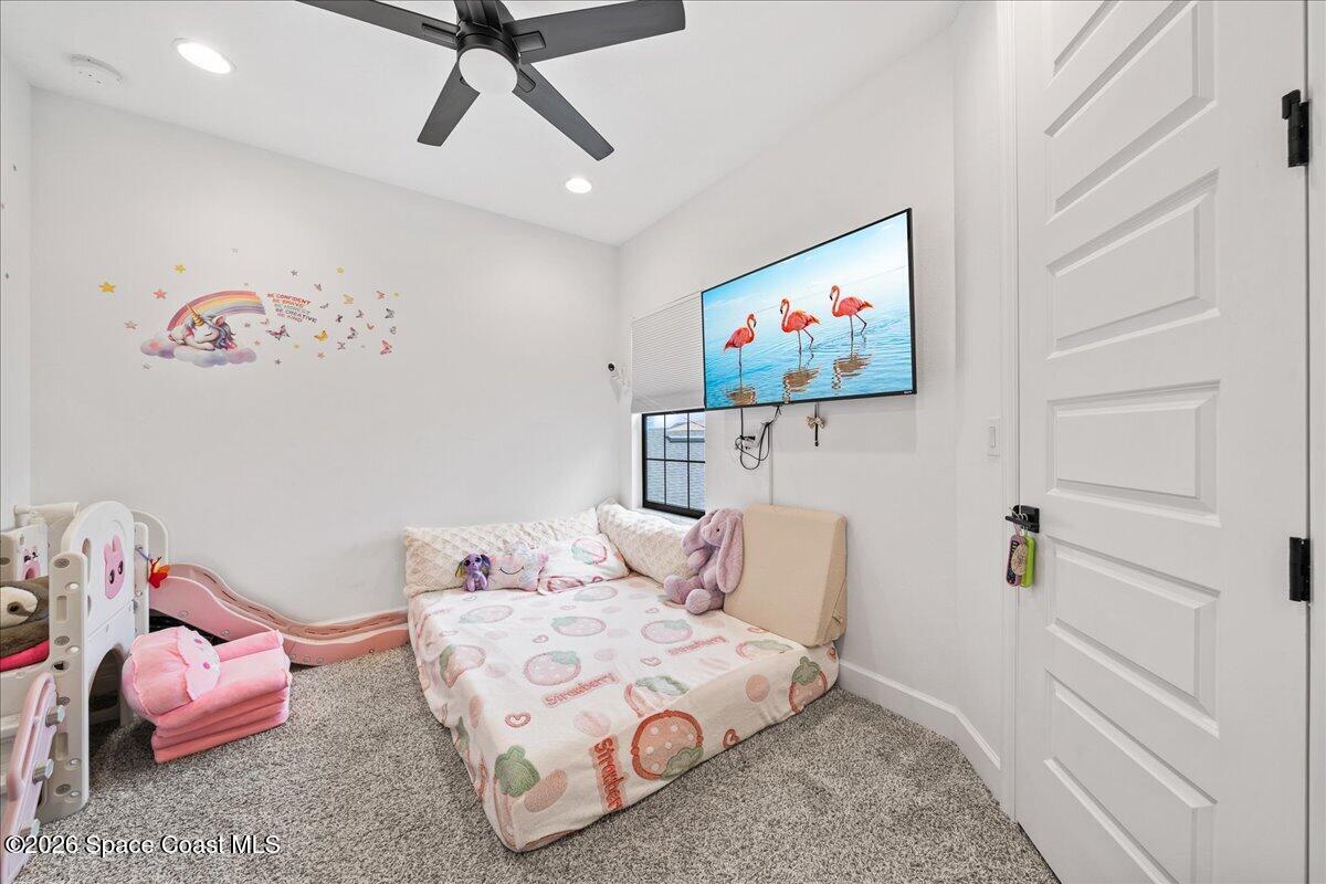 8476 Lyside Drive