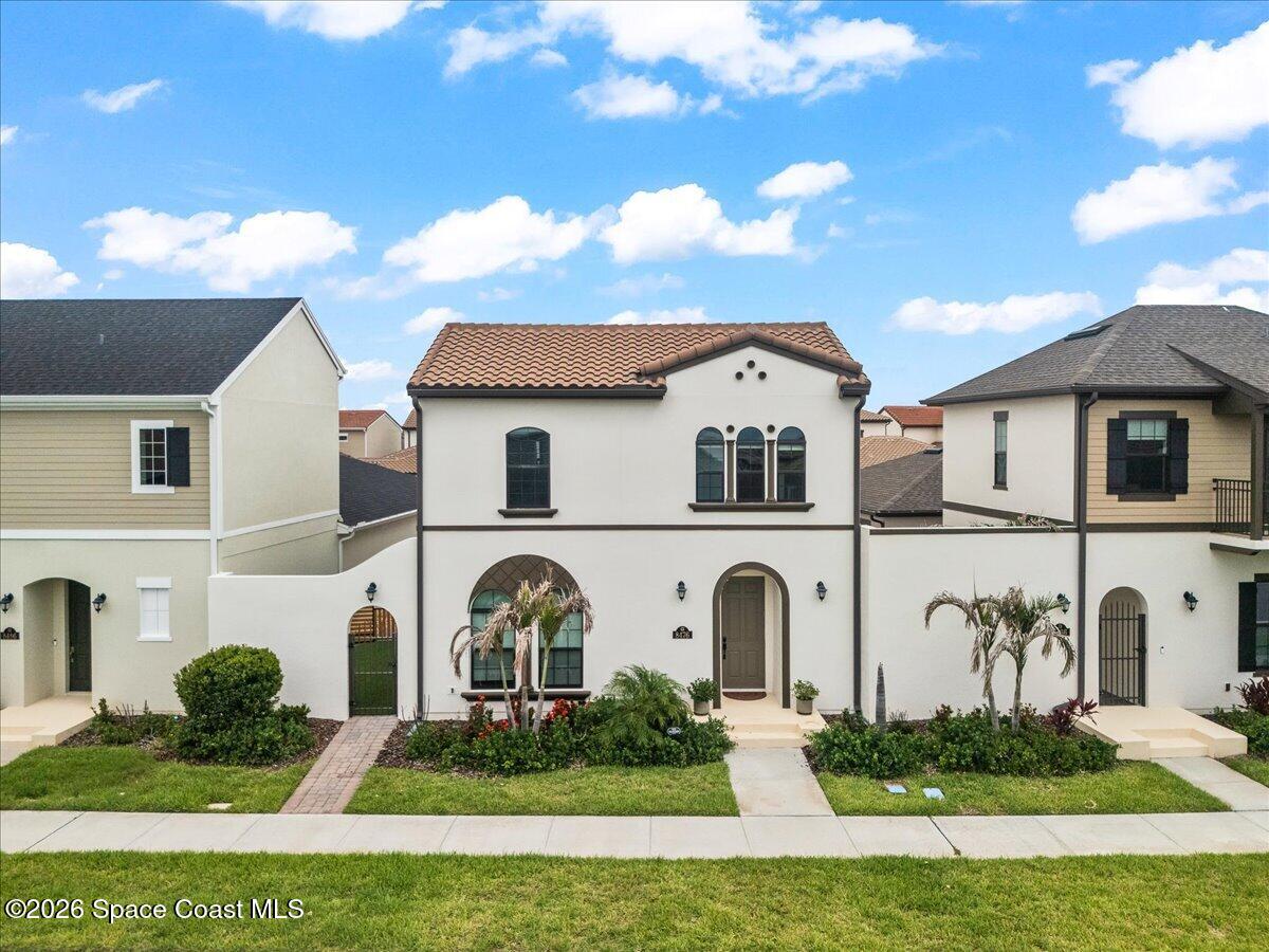 8476 Lyside Drive