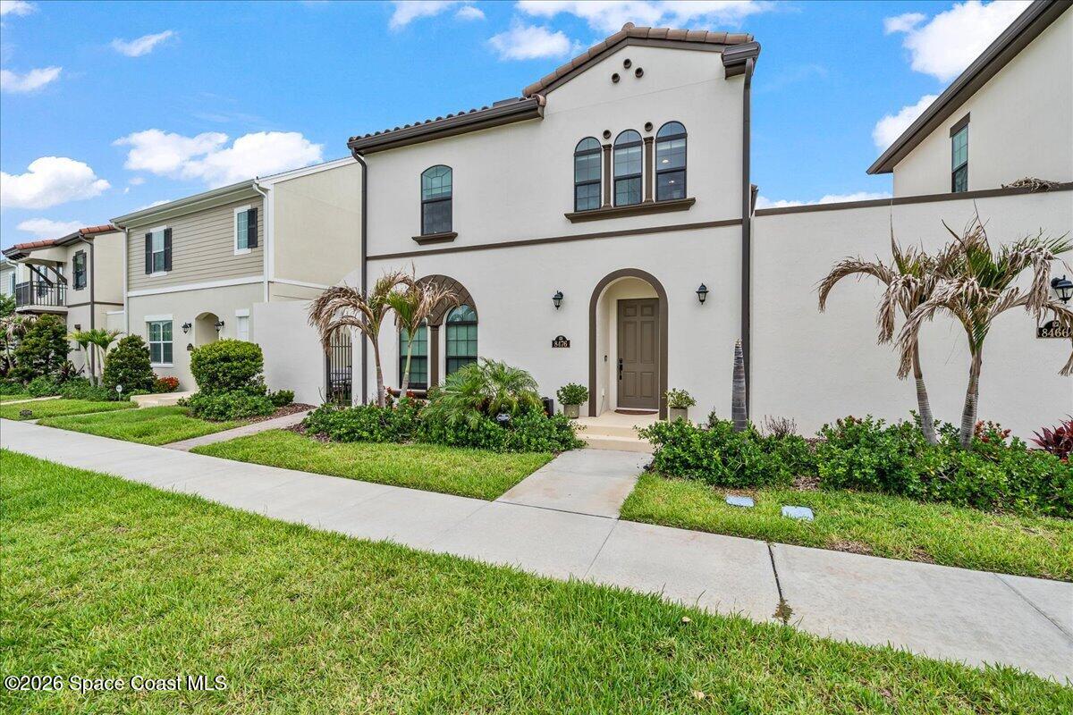 8476 Lyside Drive