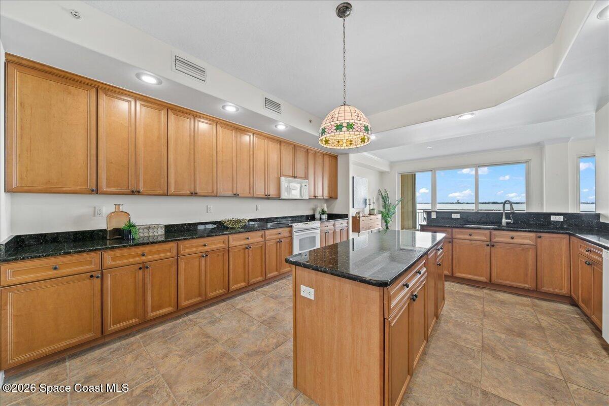 4955 Dixie Highway NE 505