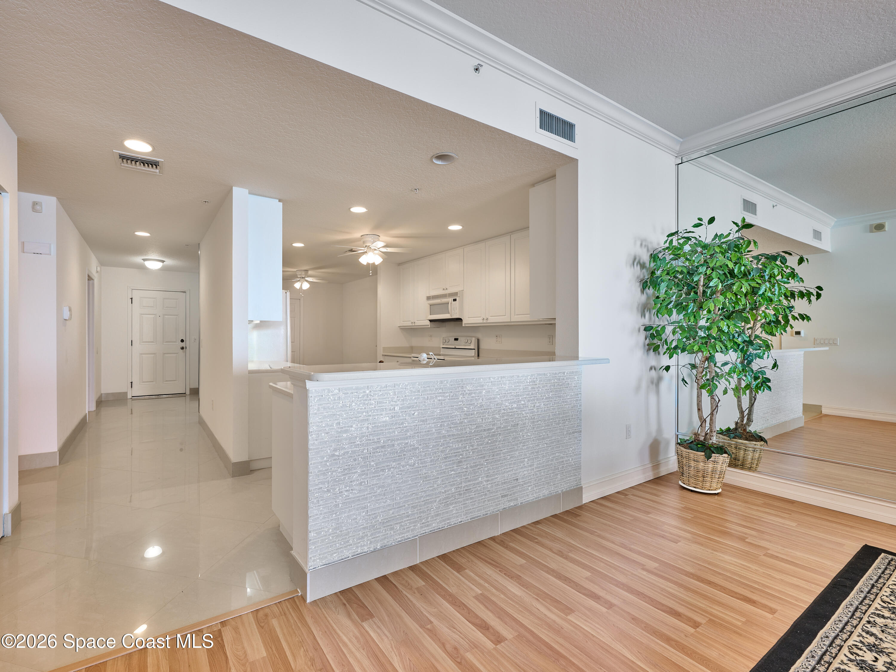 5 Indian River Avenue 1204