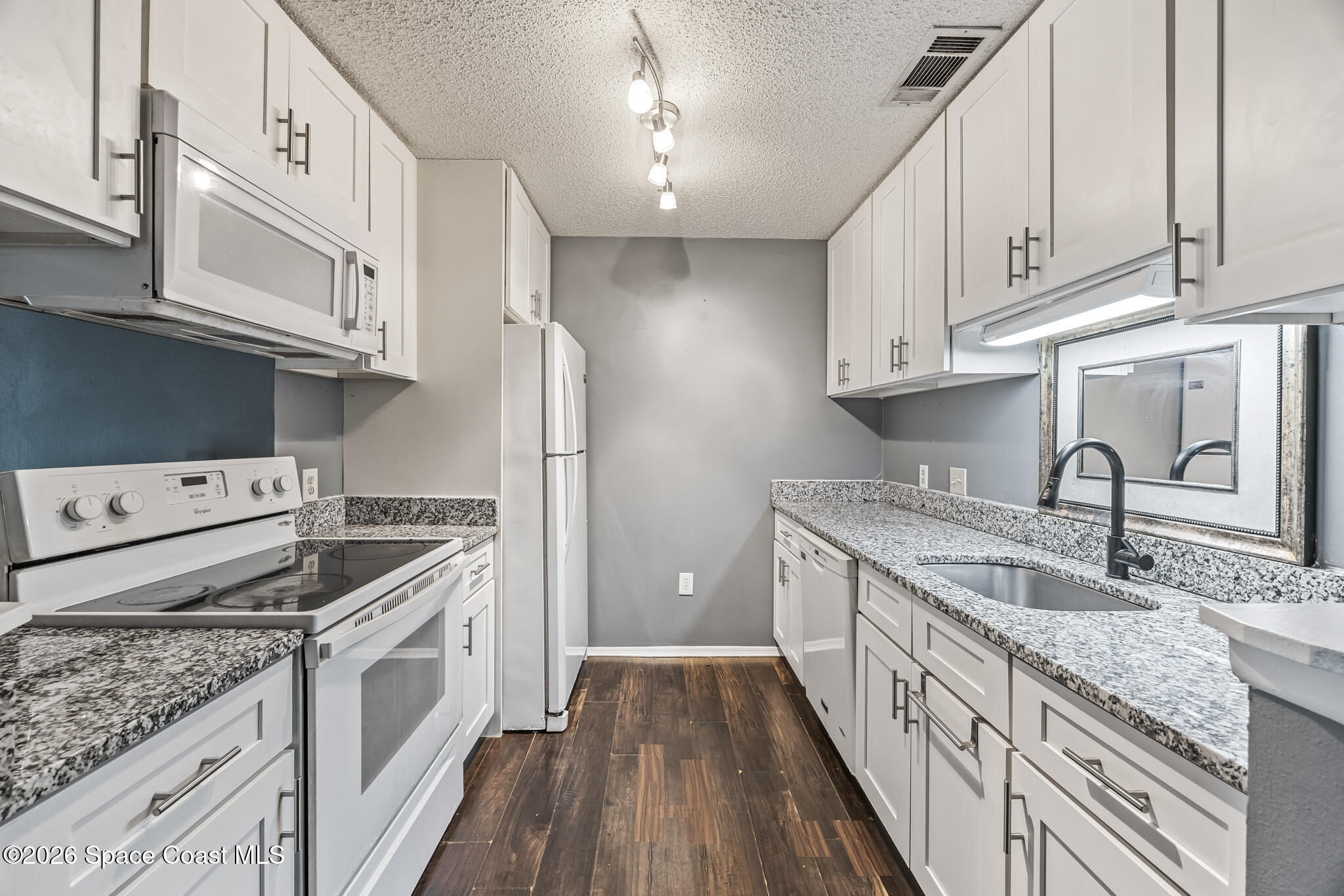225 S Tropical Trail 624
