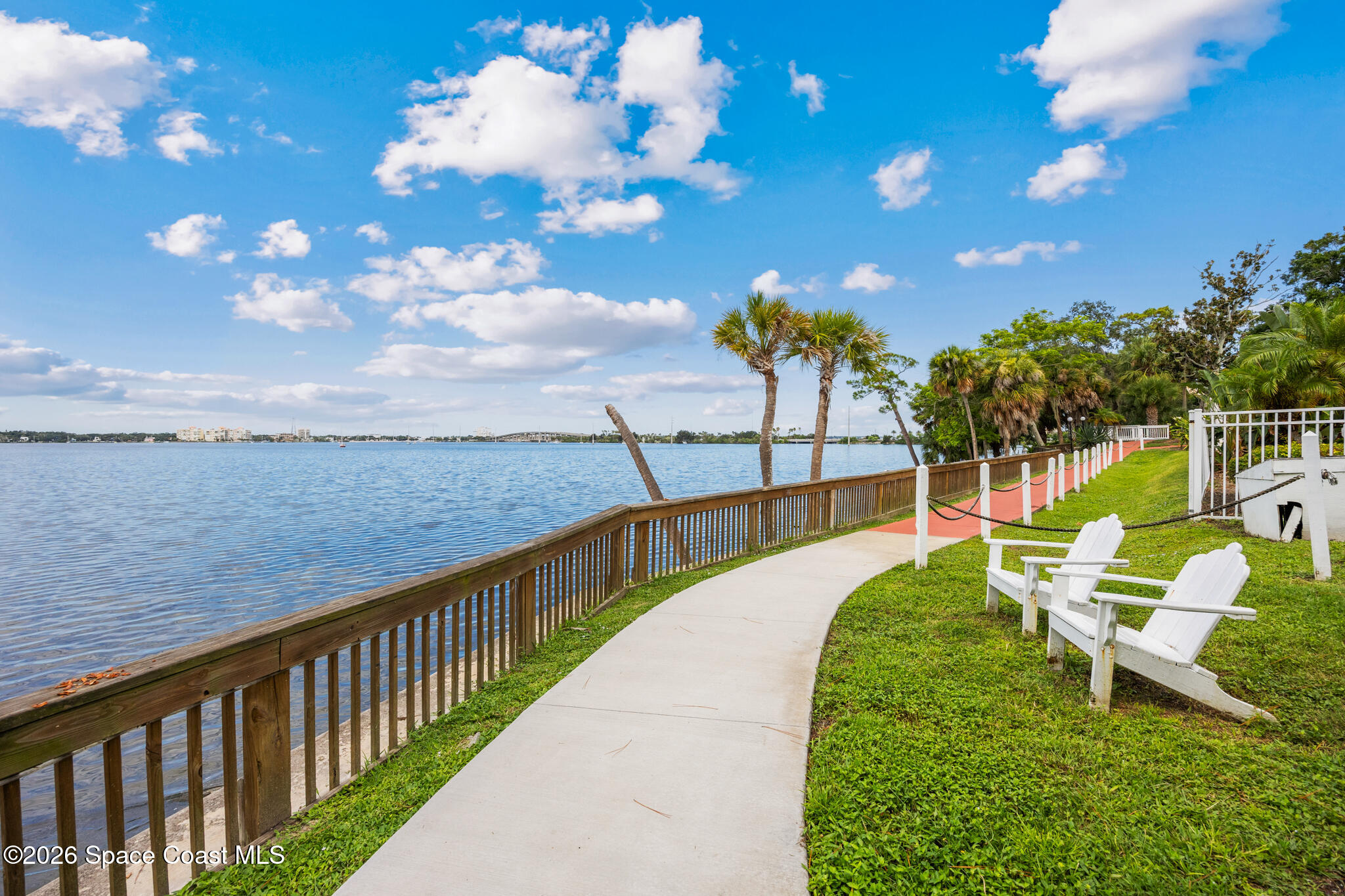 225 S Tropical Trail 624