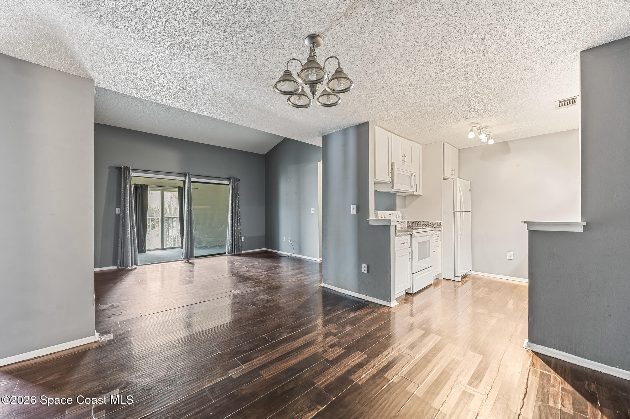 225 S Tropical Trail 624