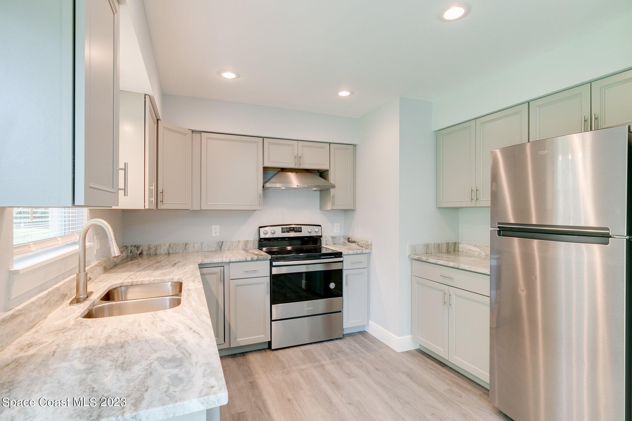 381 Wellwood Street SW