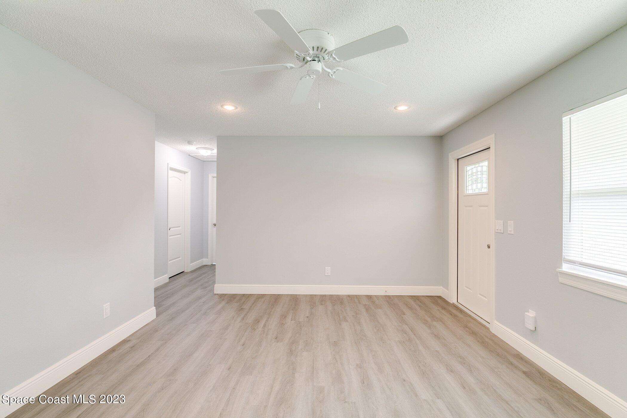 381 Wellwood Street SW