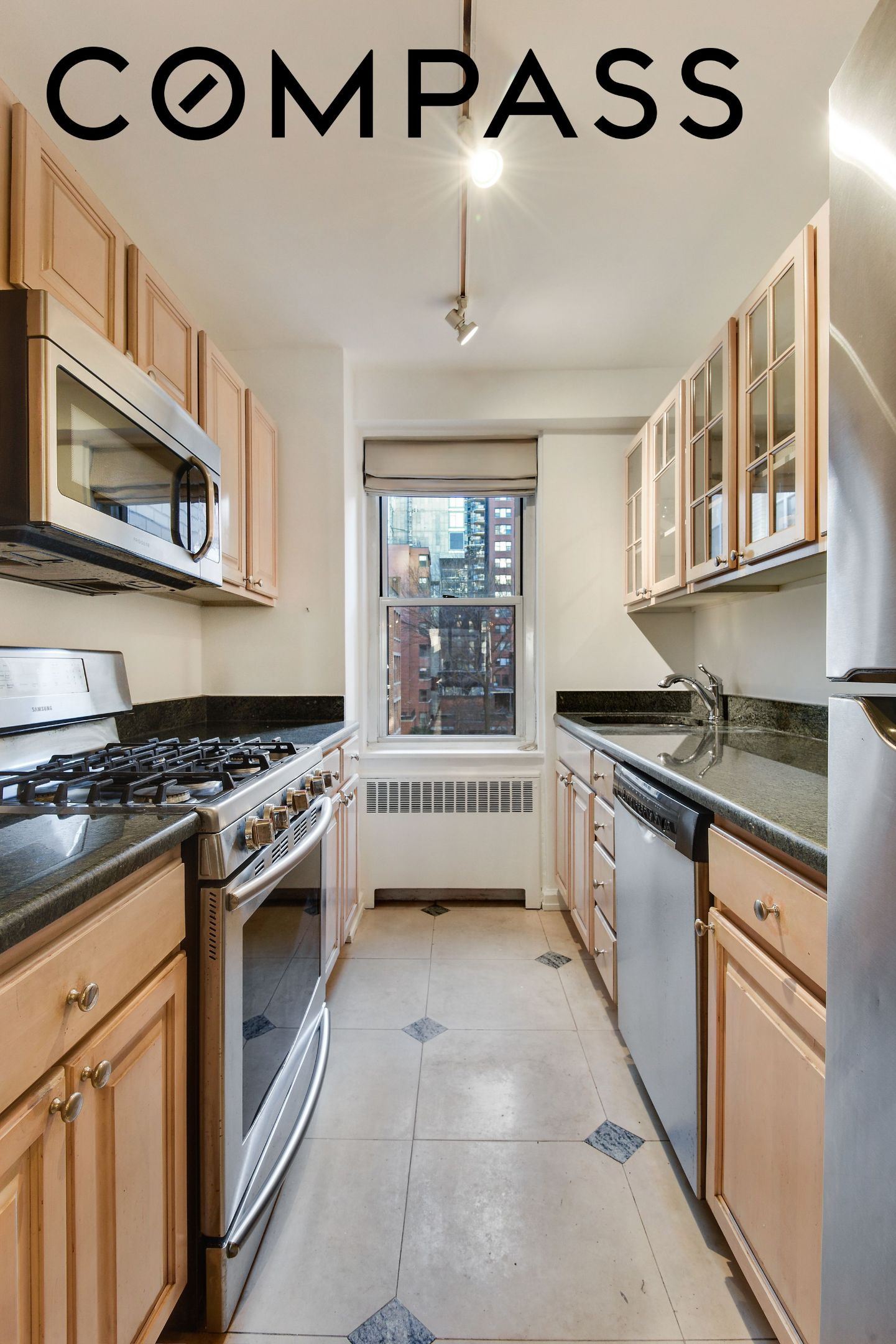 150 E 61st Street 5C