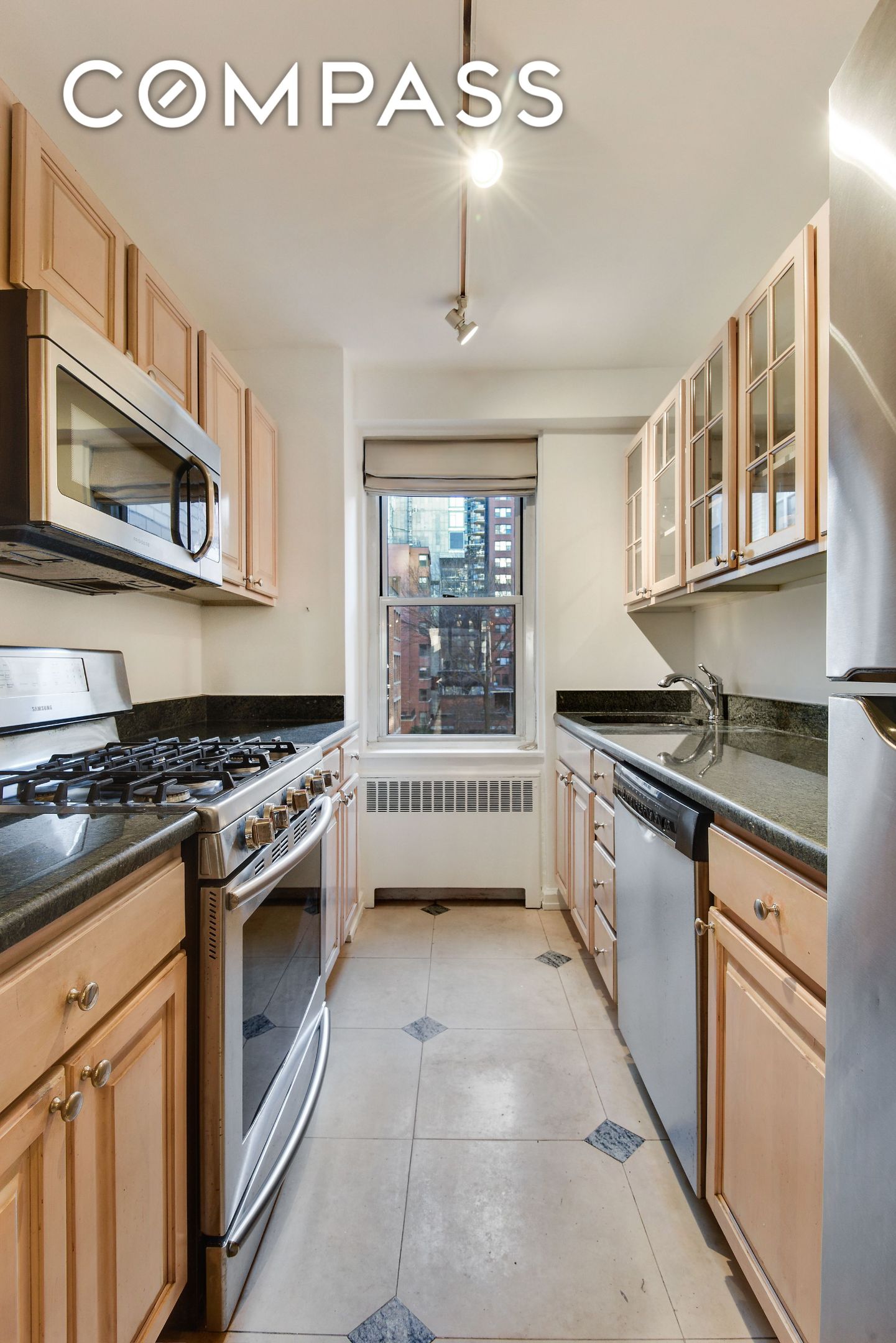 150 E 61st Street 5C