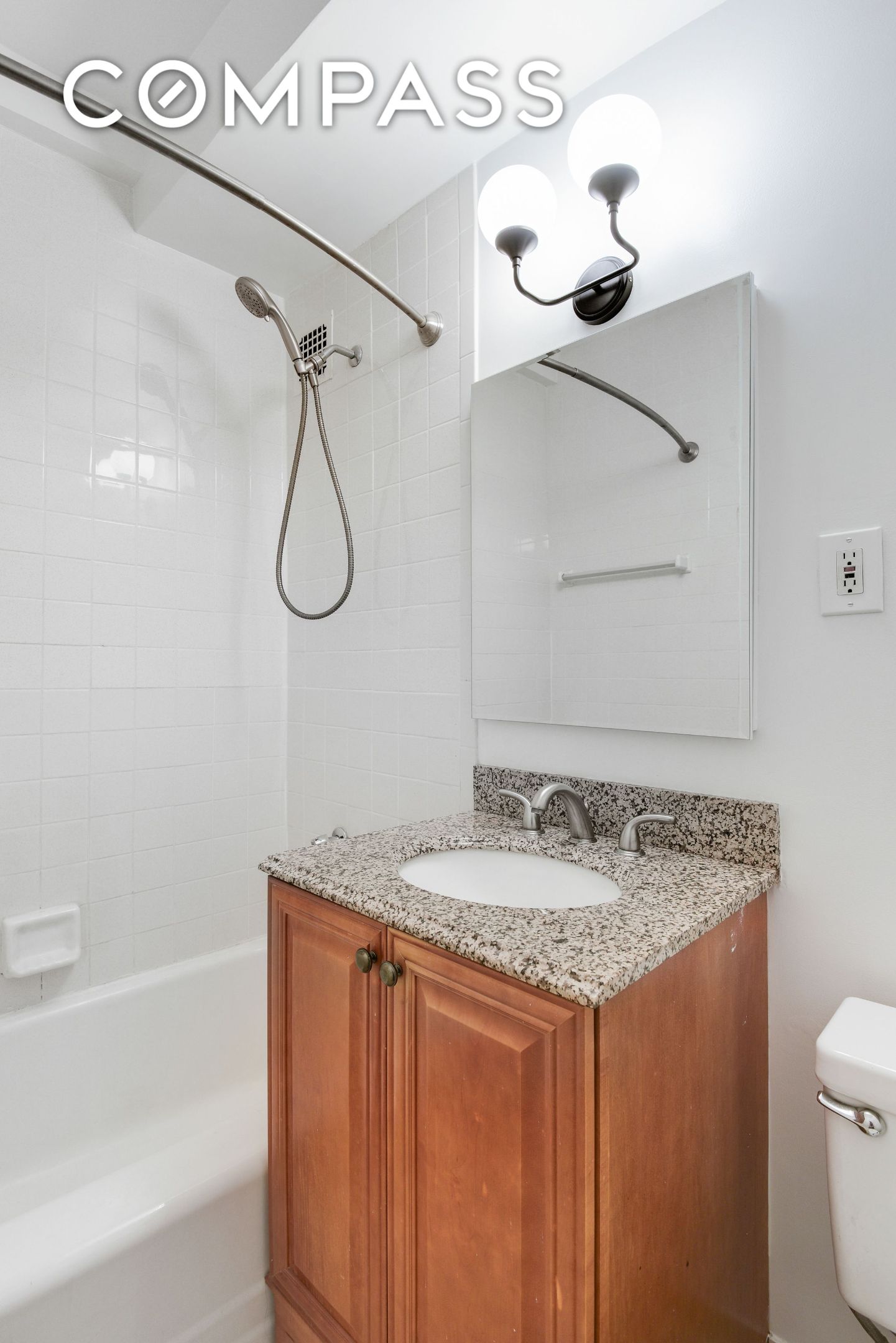 305 E 40th Street 14V