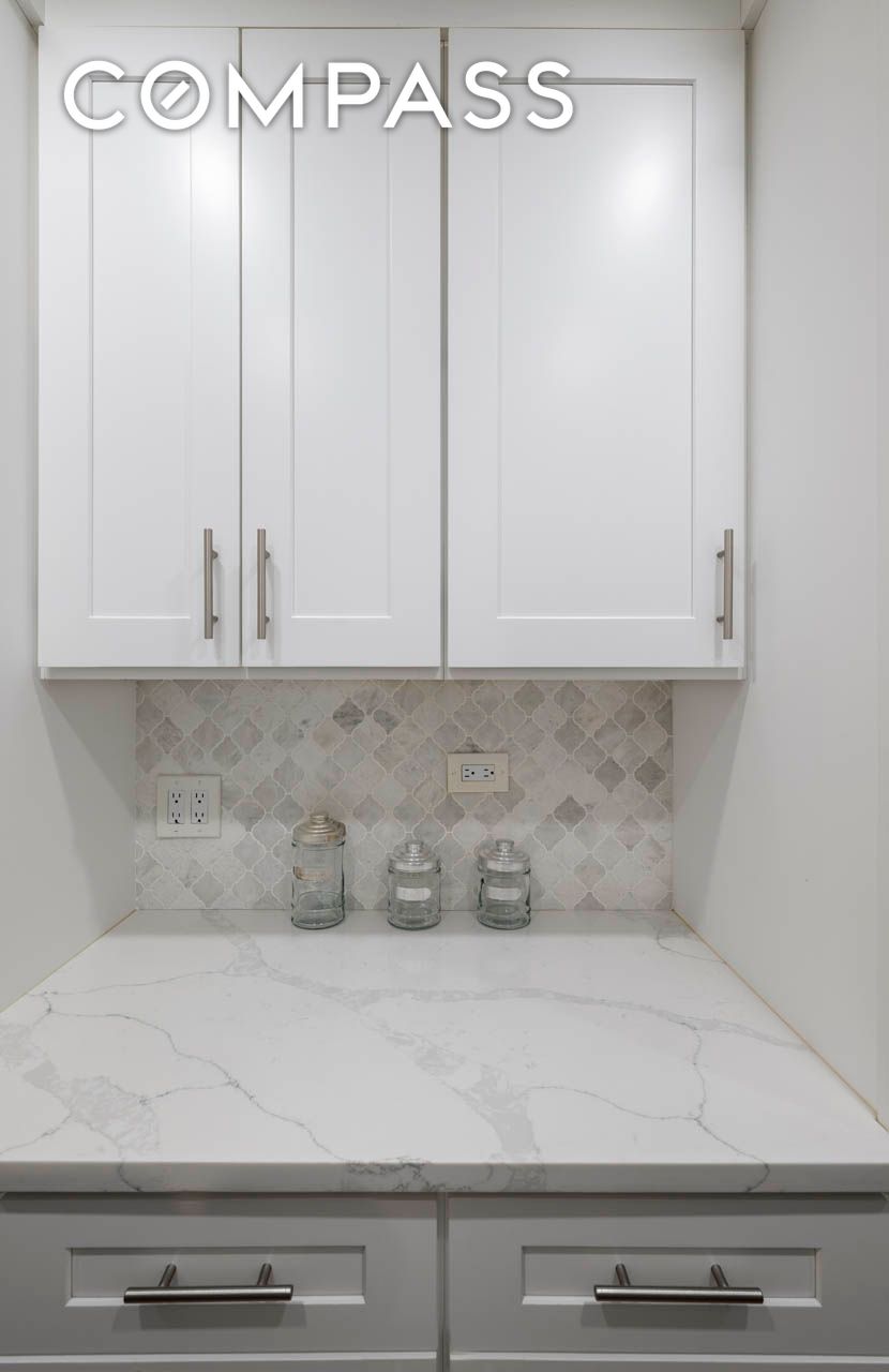 3215 Netherland Avenue 5C