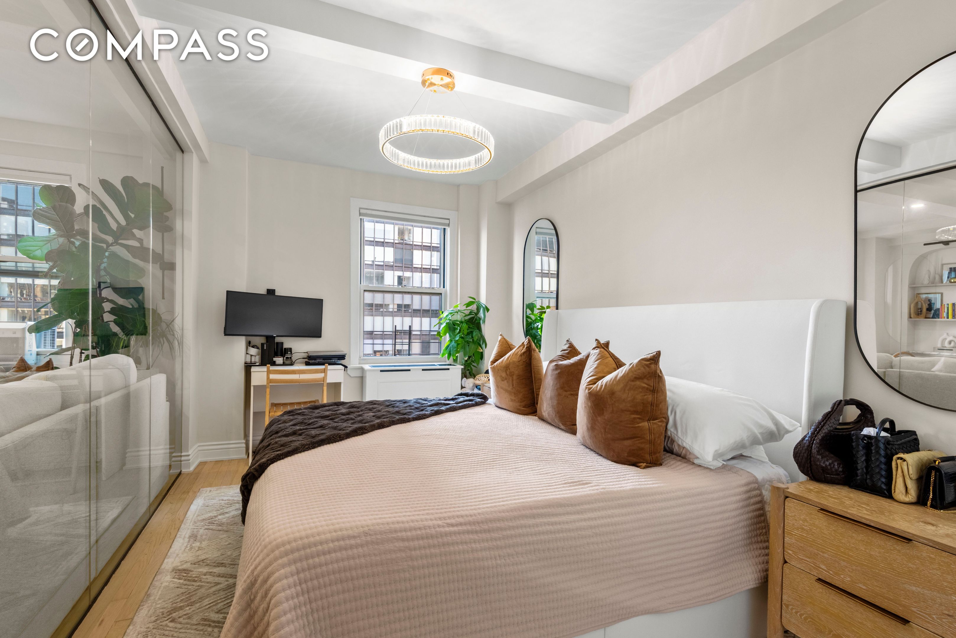 10 Mitchell Place 12B