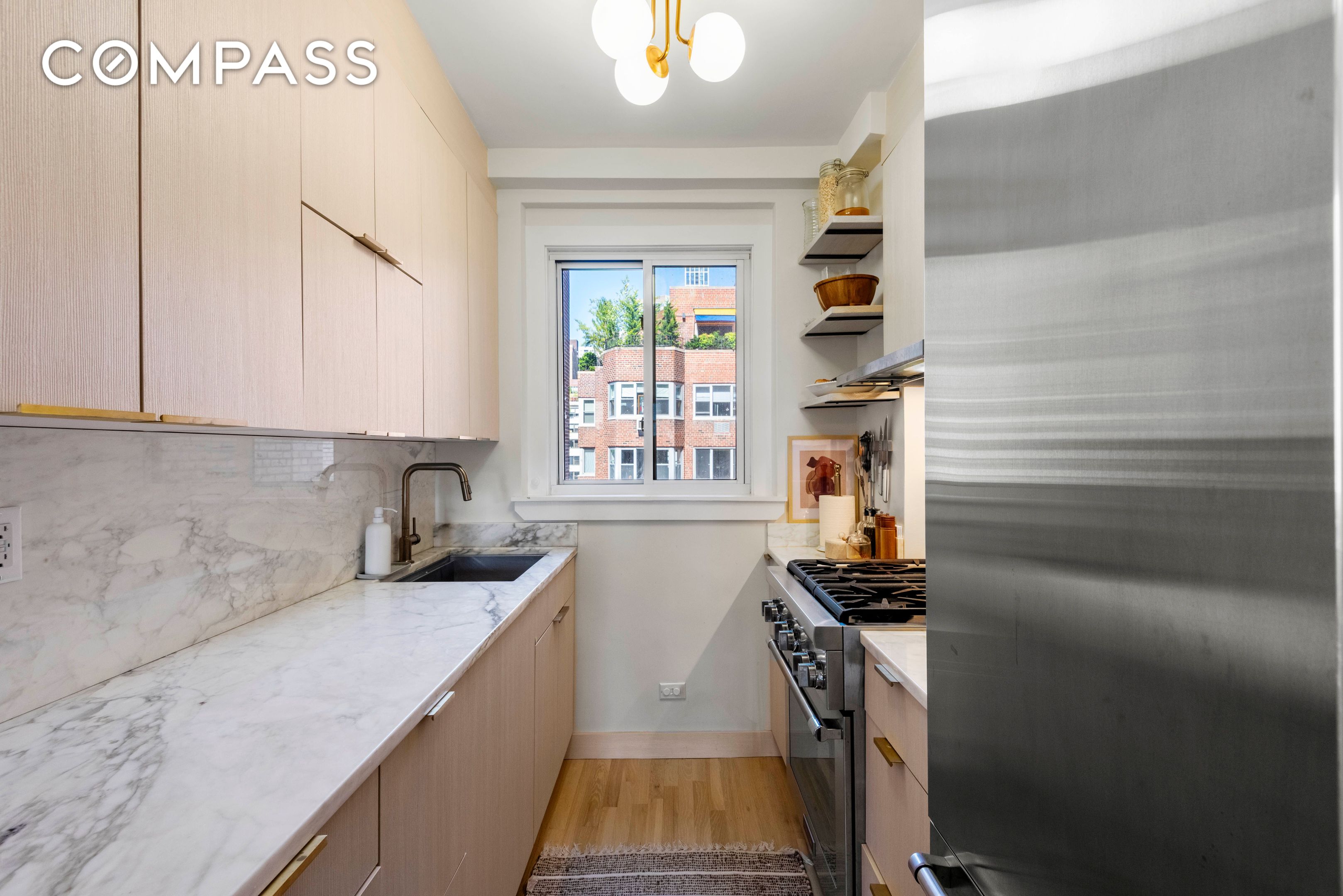 10 Mitchell Place 12B