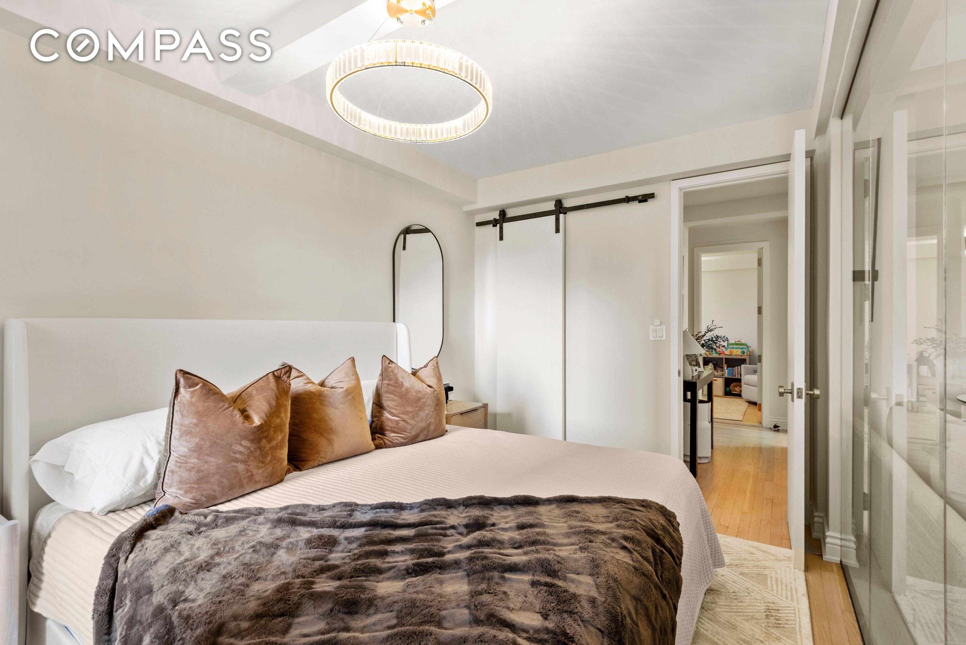 10 Mitchell Place 12B