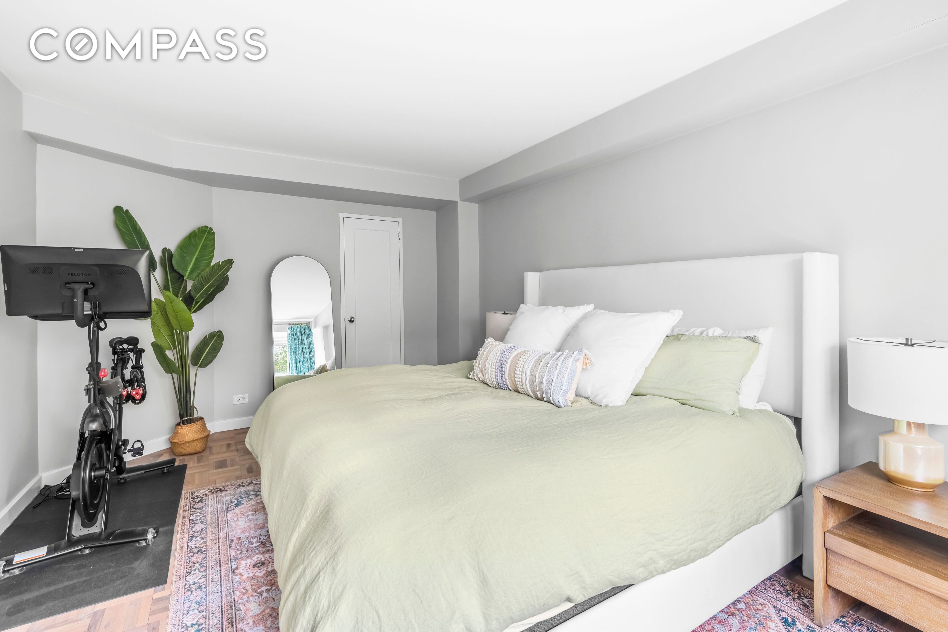 2 Charlton Street 5A