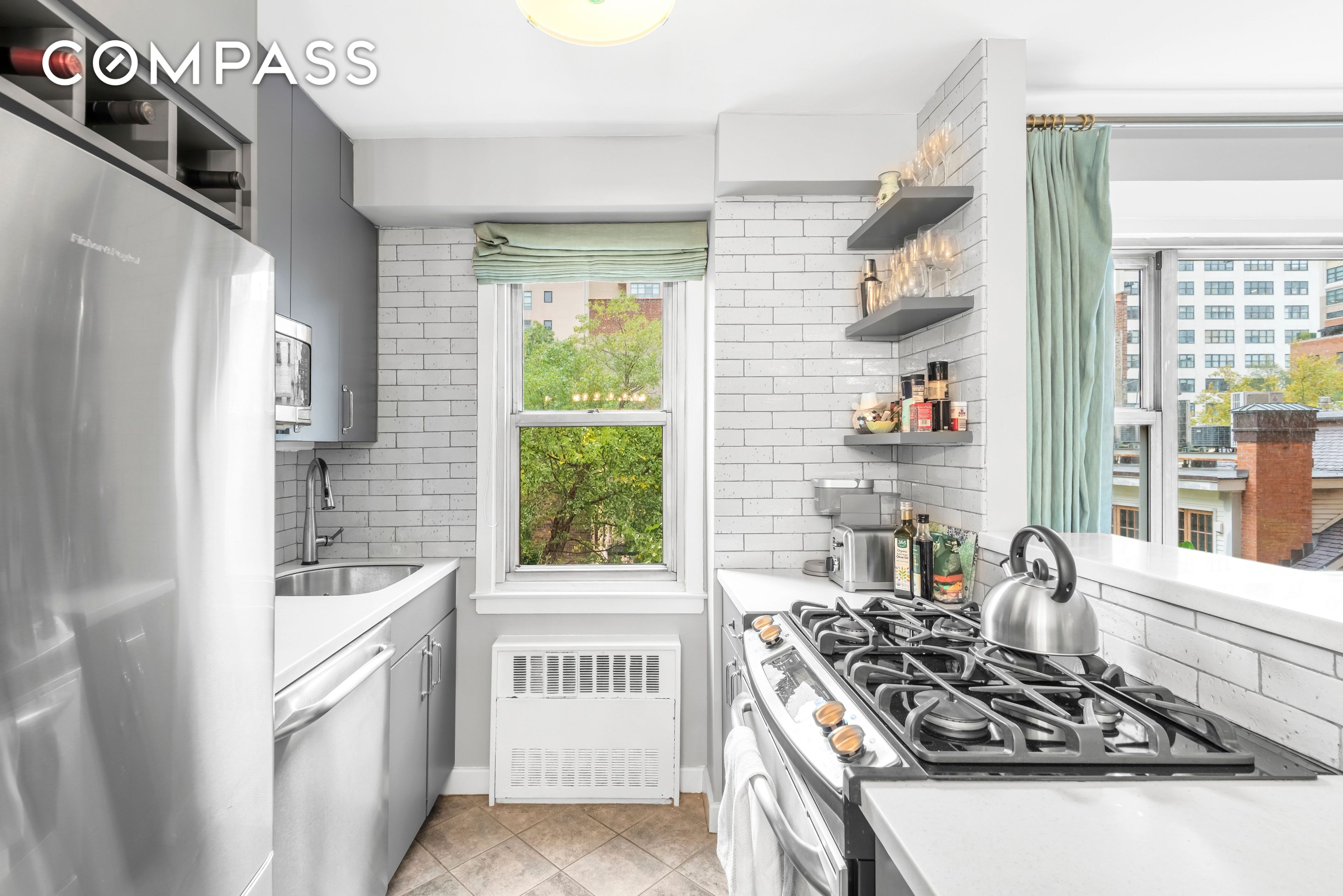 2 Charlton Street 5A