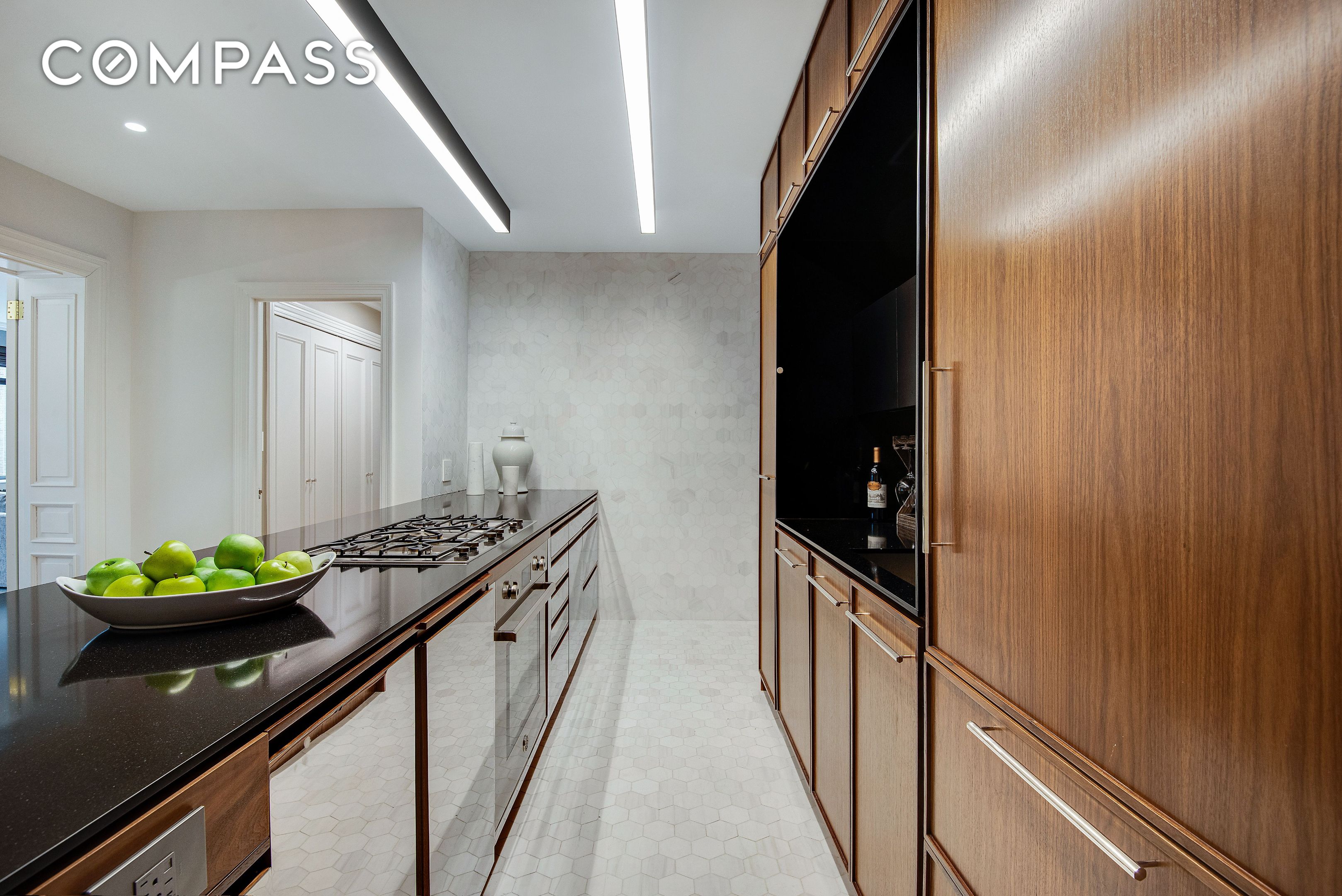 439 E 51st Street 8A