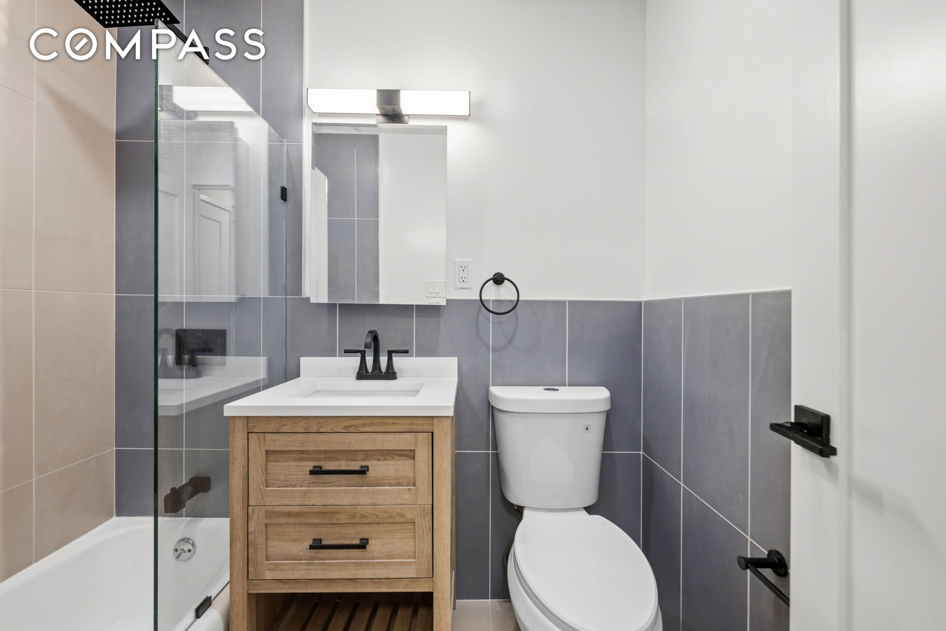 3671 Hudson Manor Terrace 1A