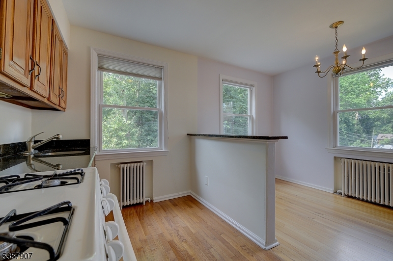 349 Bloomfield Ave, UNIT 704 74