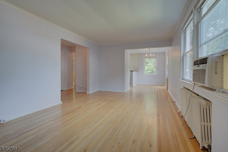 349 Bloomfield Ave, UNIT 704 74