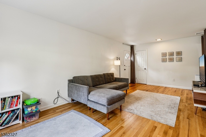 55 Ferndale Rd