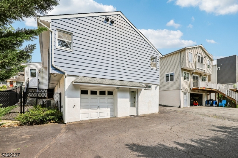 55 Ferndale Rd